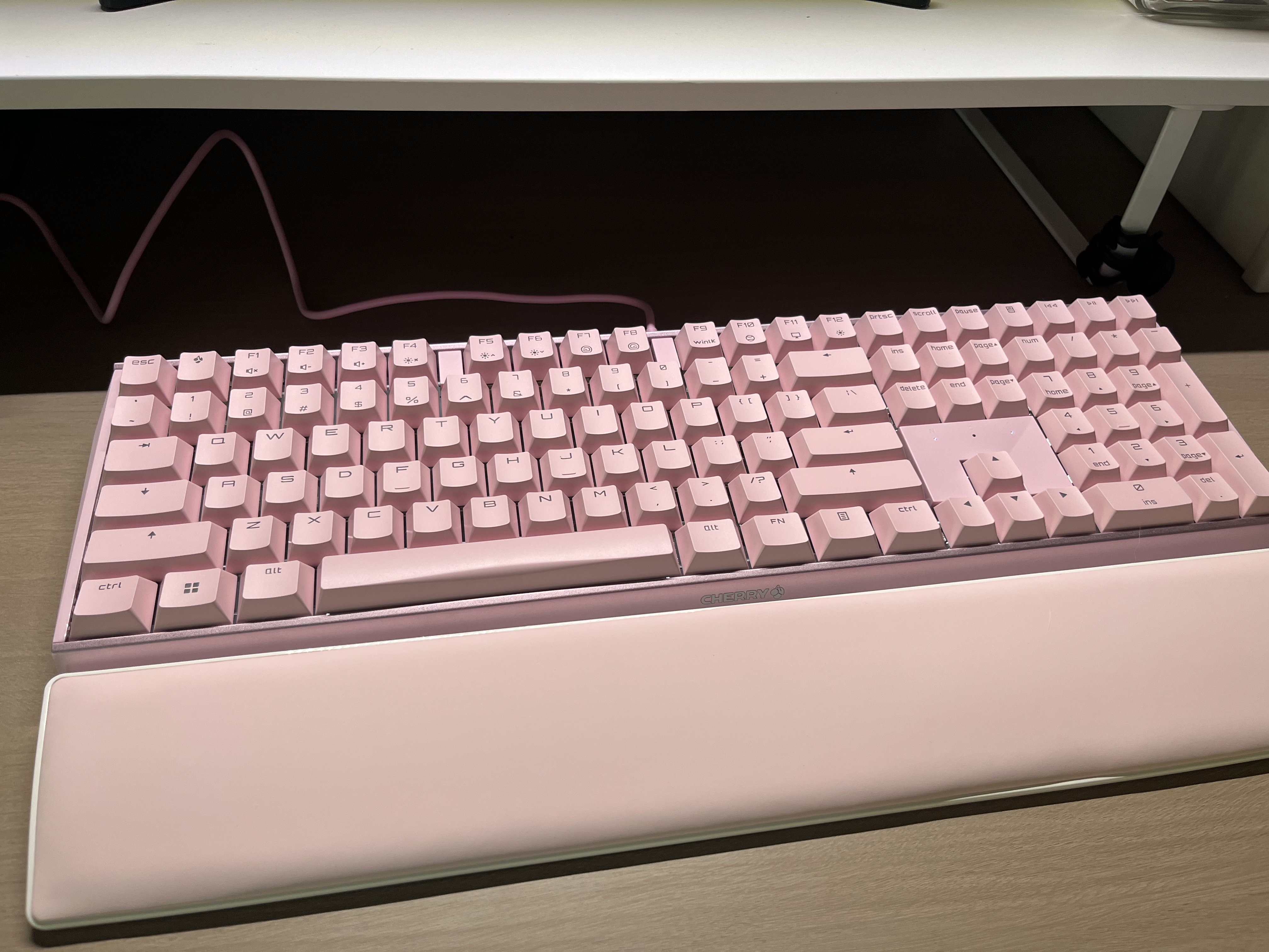 CHERRY樱桃MX3.0S机械键盘 游戏键盘 有线电竞键盘办公电脑键盘 RGB混光键盘108键 合金外壳 实拍图