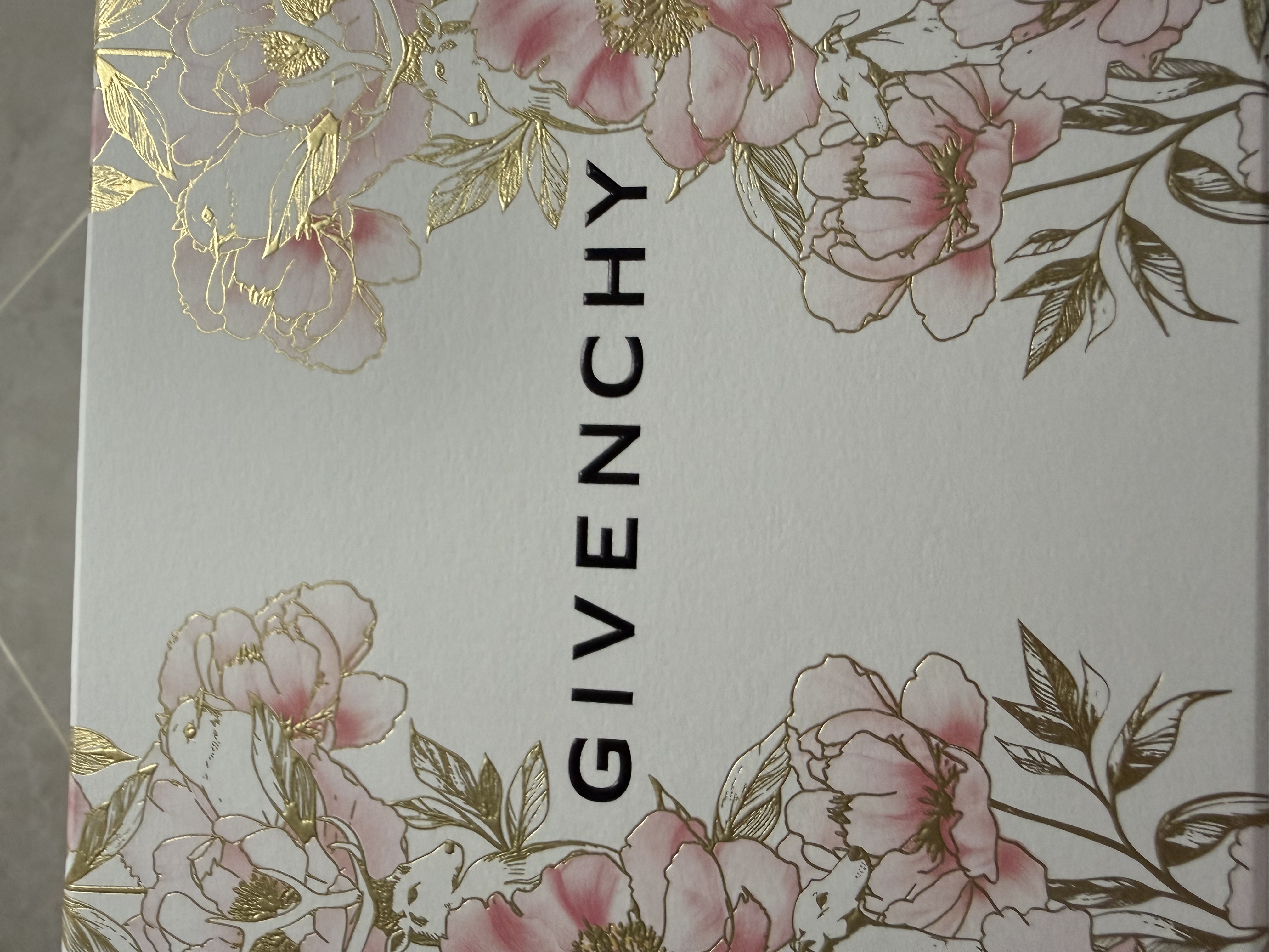 纪梵希（Givenchy）【超补专属】高定禁忌缎光唇膏231浆果灰粉色 生日礼物送女生 实拍图