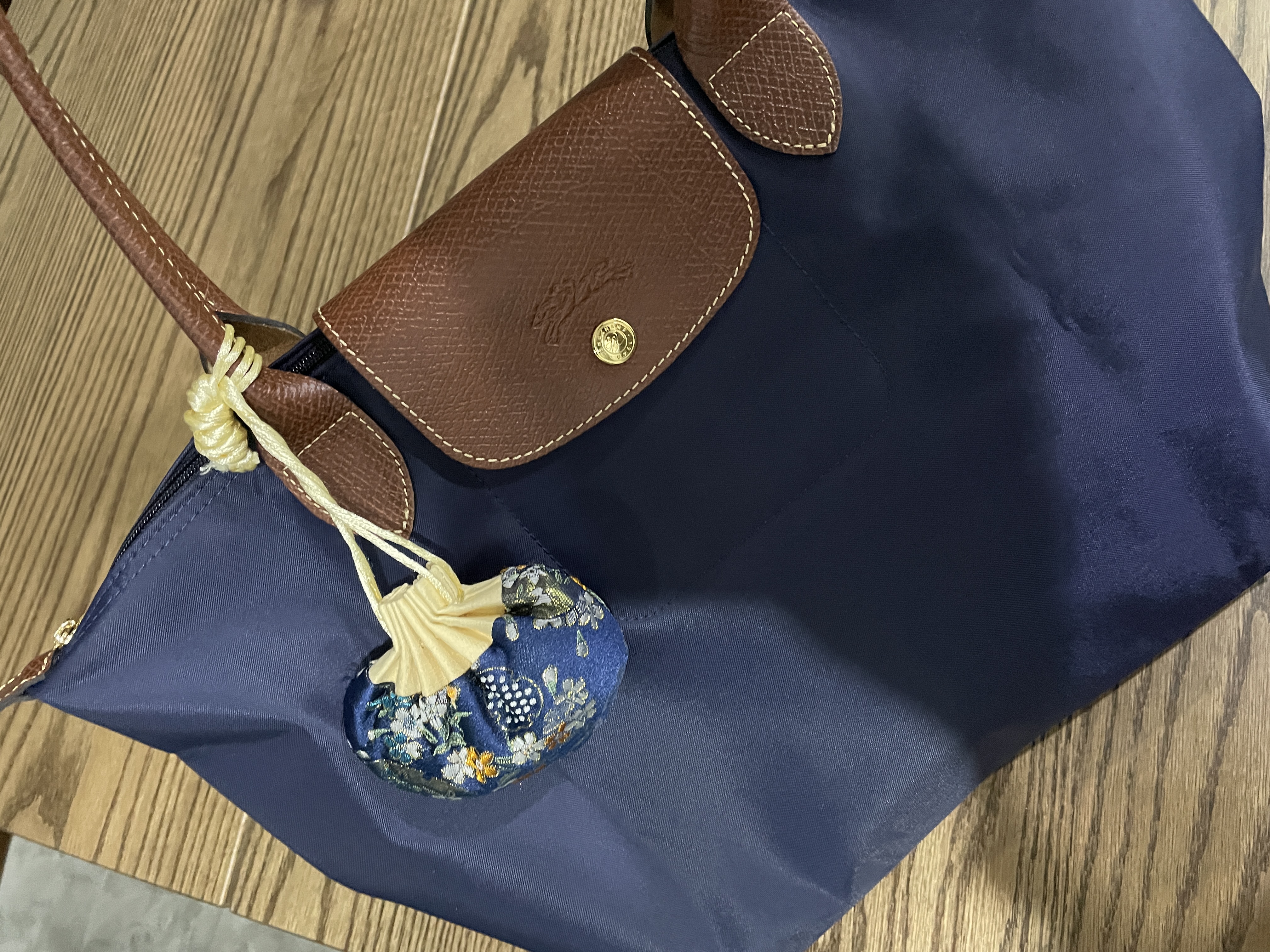 LONGCHAMP珑骧Le Pliage Original系列女包长柄饺子包托特包腋下包 实拍图