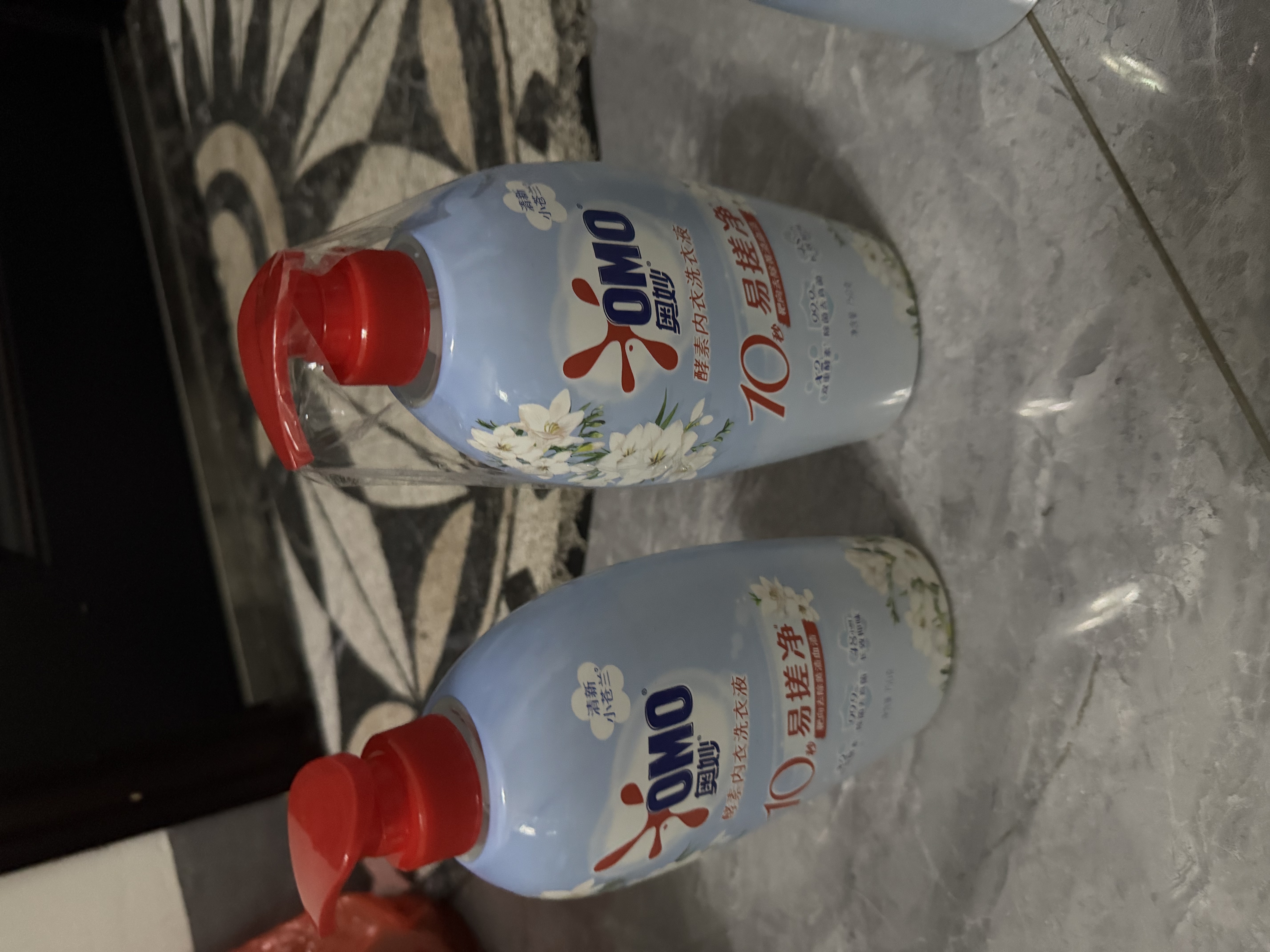 奥妙【新一代酵素内衣洗衣液】10s去血渍 杀菌抑味去除HPV小苍兰750G 实拍图