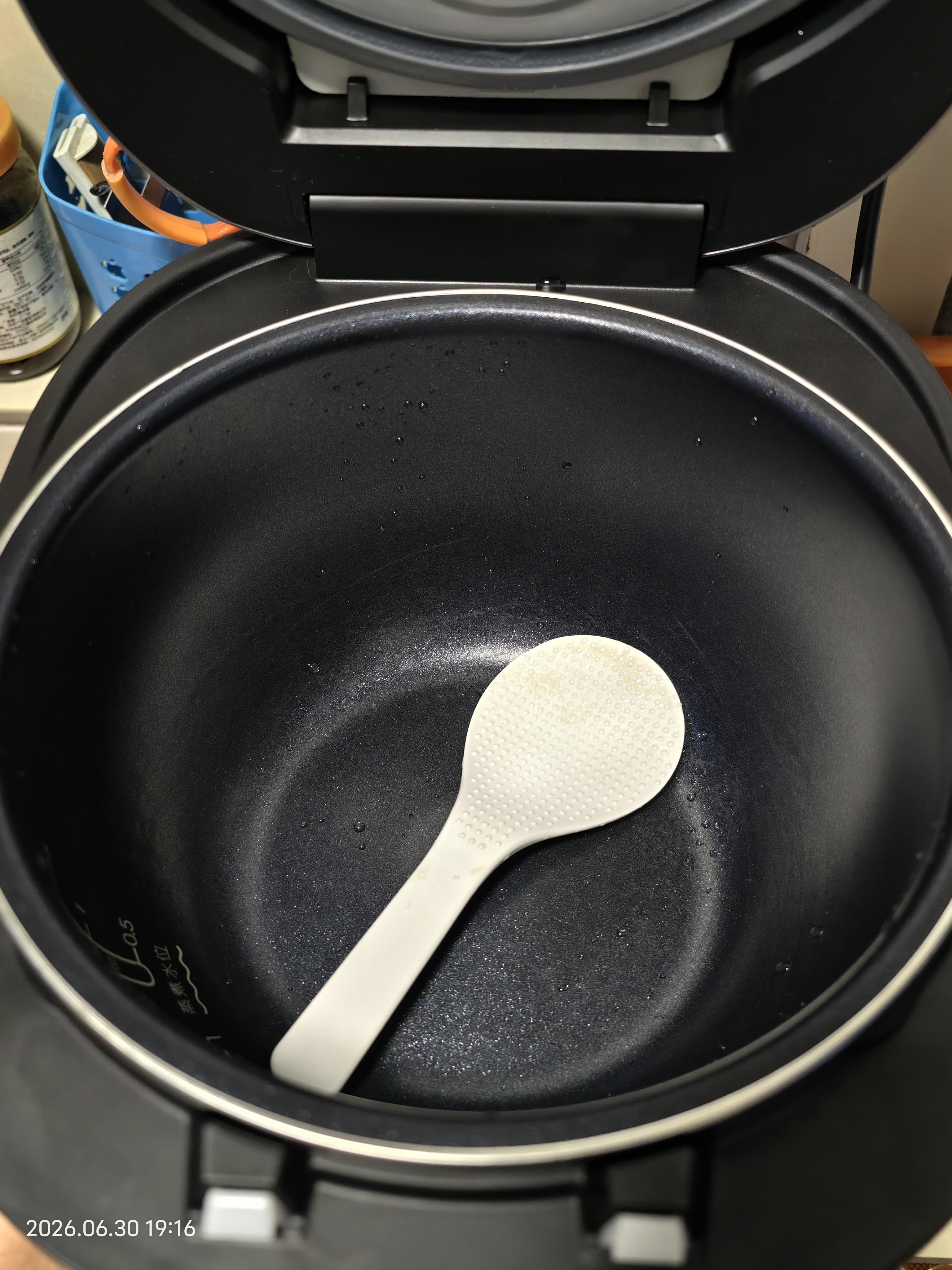 美的（Midea）电饭煲4l/5升家用ih立体加热1300W大火力香甜精铁厚釜智能电饭锅柴火饭上盖可拆3-4-5-6-8-10个人 4L 【线下同款】仿古IH灶火 | 精铁厚釜 实拍图