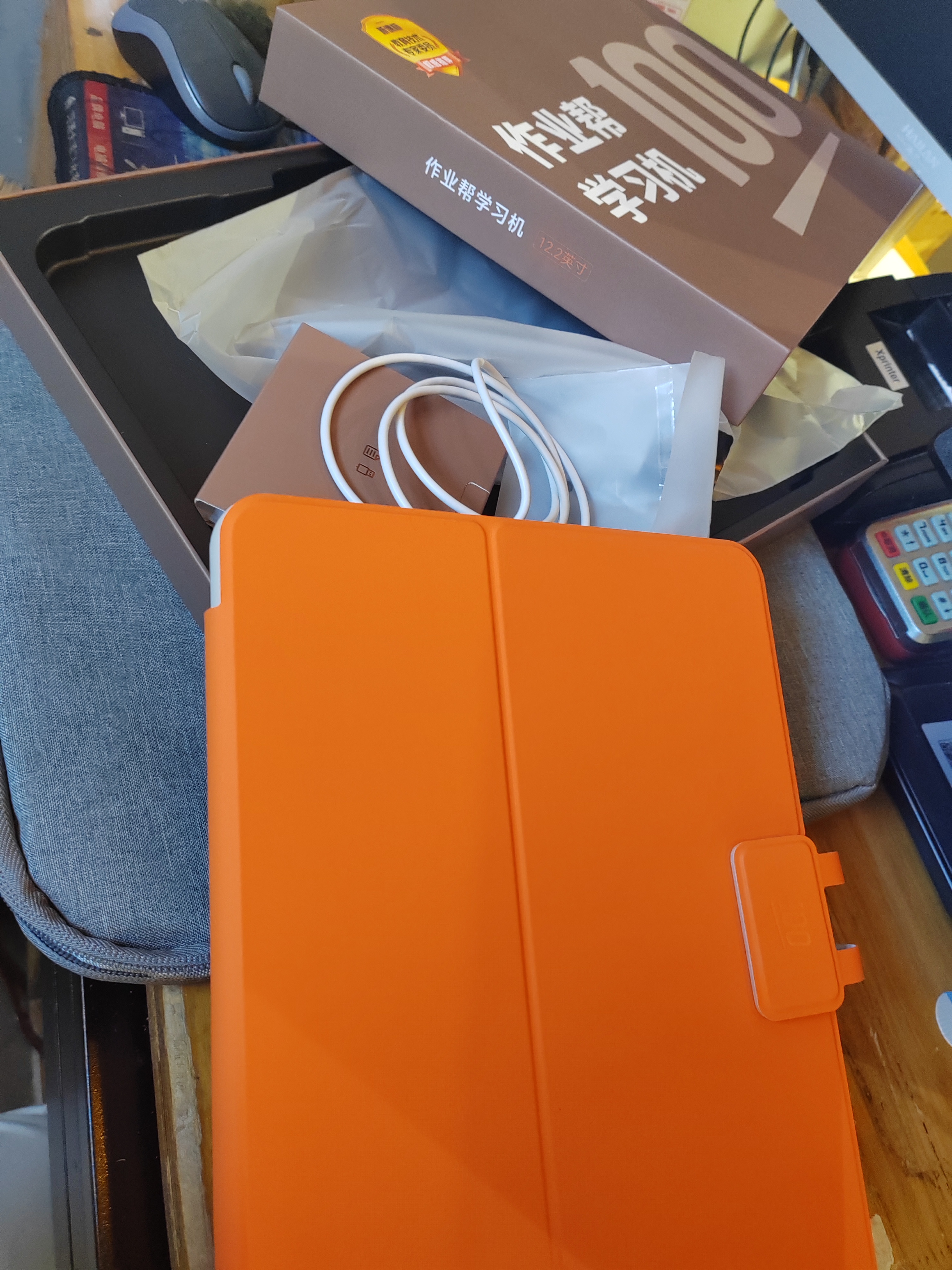 作业帮学习机P60 全新一代AI超级老师1对1精准学 小学到高中课程同步全科全年龄段AI家教辅导作业批改BZ 焕新版P60（6+6+256G）咨询领内购优惠 实拍图
