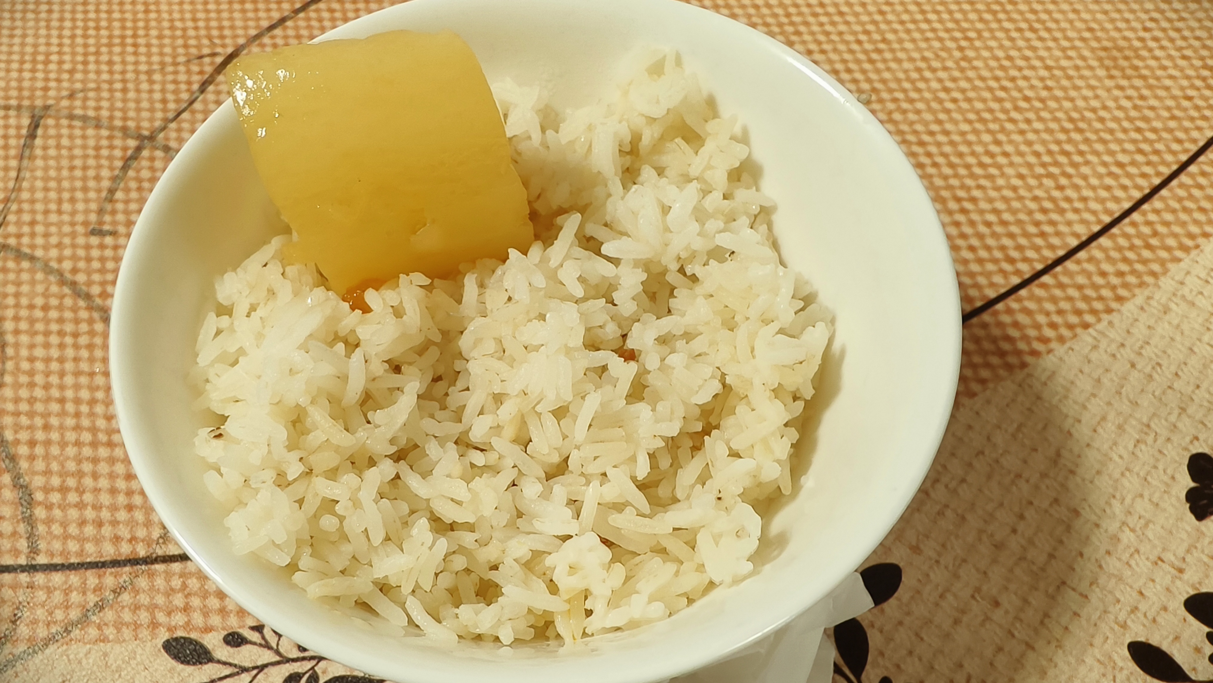 美的（Midea）电饭煲家用智能HI电饭锅2-3-4-5-6人IH电磁加热大火力快煮精钢厚釜内胆一键柴火饭3L IH电饭煲 HC370 3L 实拍图