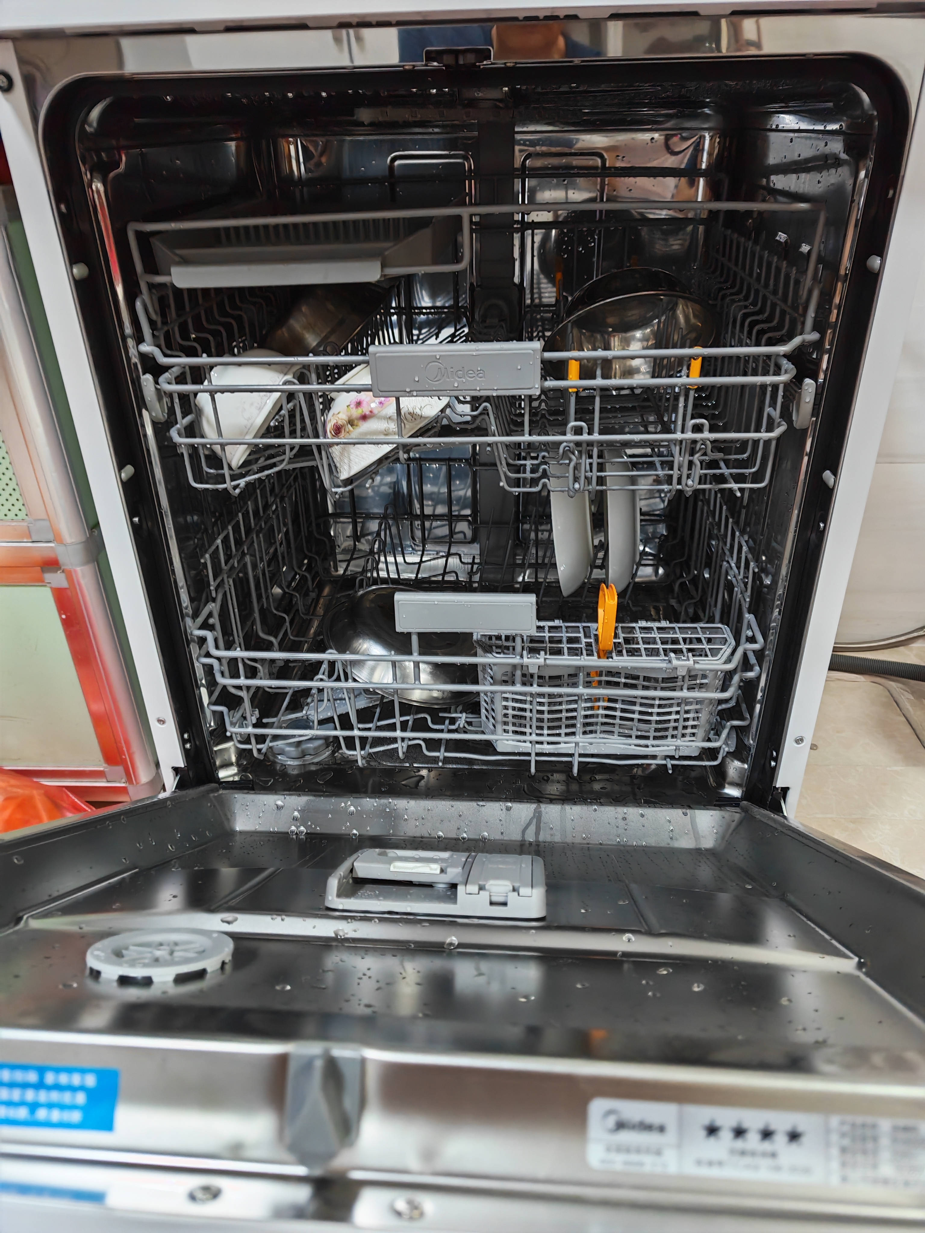 美的（Midea）【RX600S Max白色】150升以上独嵌两用洗碗机变频四星消毒105℃热风烘干168H抑菌存储新款 实拍图