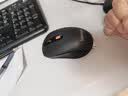 联想（Lenovo）无线蓝牙双模鼠标 便携办公鼠标 人体工程学设计 适用台式机一体机笔记本平板Howard Mouse 2022灰 实拍图