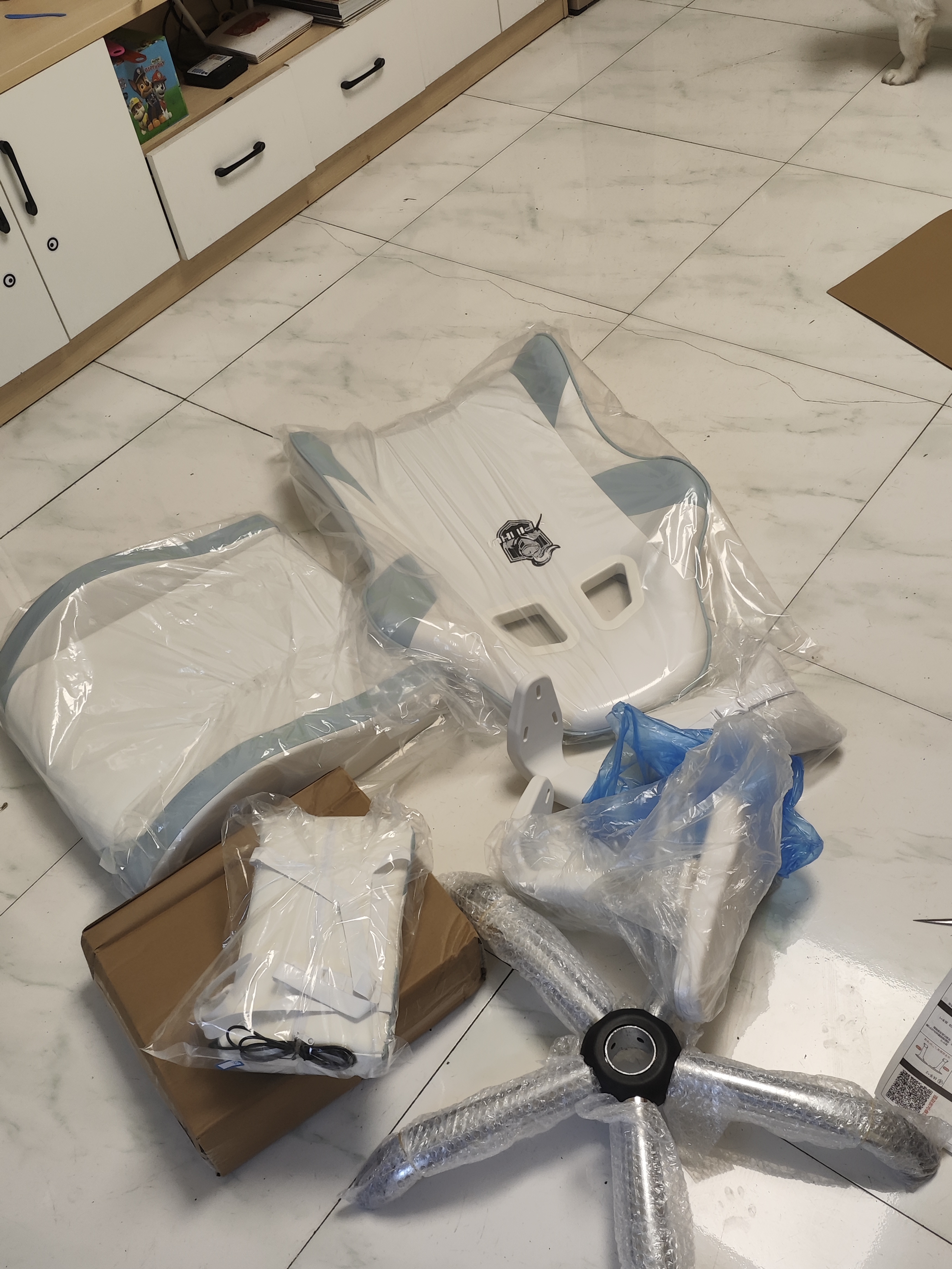 南皇电竞椅游戏椅子电脑椅人体工学椅可躺久坐舒服力学椅宿舍休闲办公 5代按摩款-6D扶手-纳帕星蓝-4级气杆-155° 155-180度(含) 可旋转可升降扶手 -铝金脚 实拍图