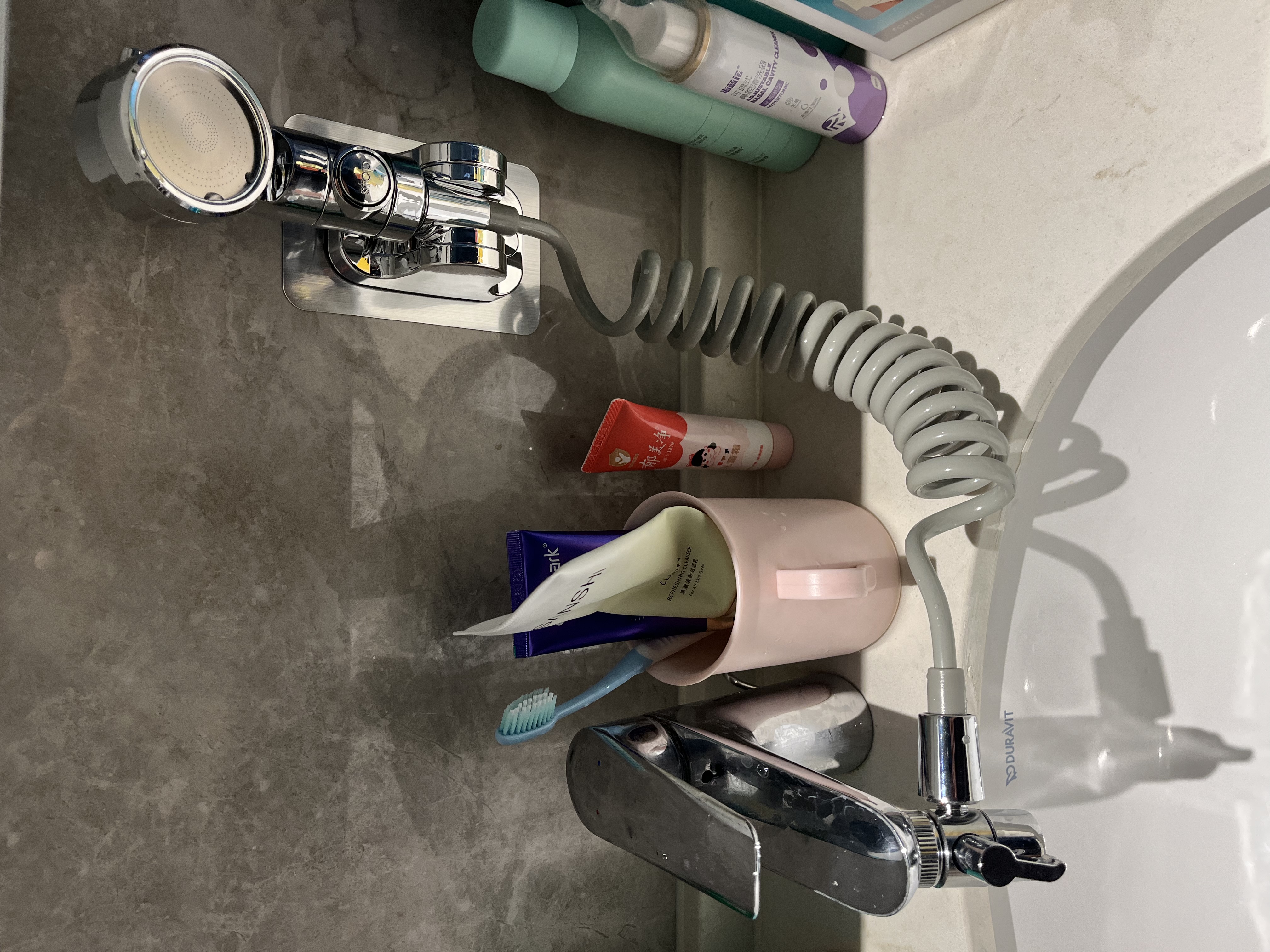 沐唯（muvi）水龙头延伸器外接增压花洒洗头神器洗脸面盆漱口一分二转接分流器 实拍图