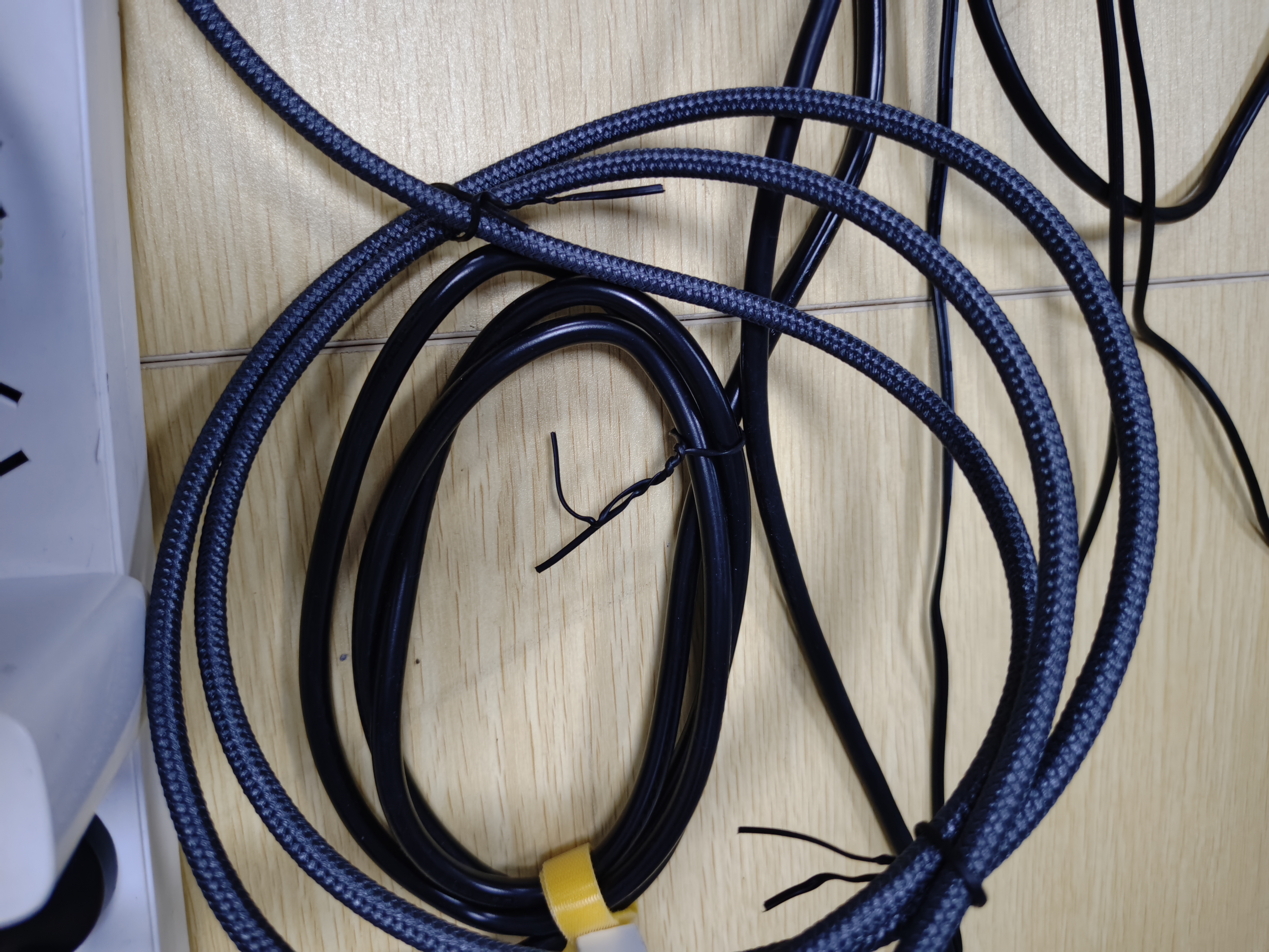 优籁特（ULT-unite）Type-C转DP1.4线8K高清雷电4/5转换头USB-C转接器360Hz手机投屏笔记本外接电脑显示器编织2米 实拍图