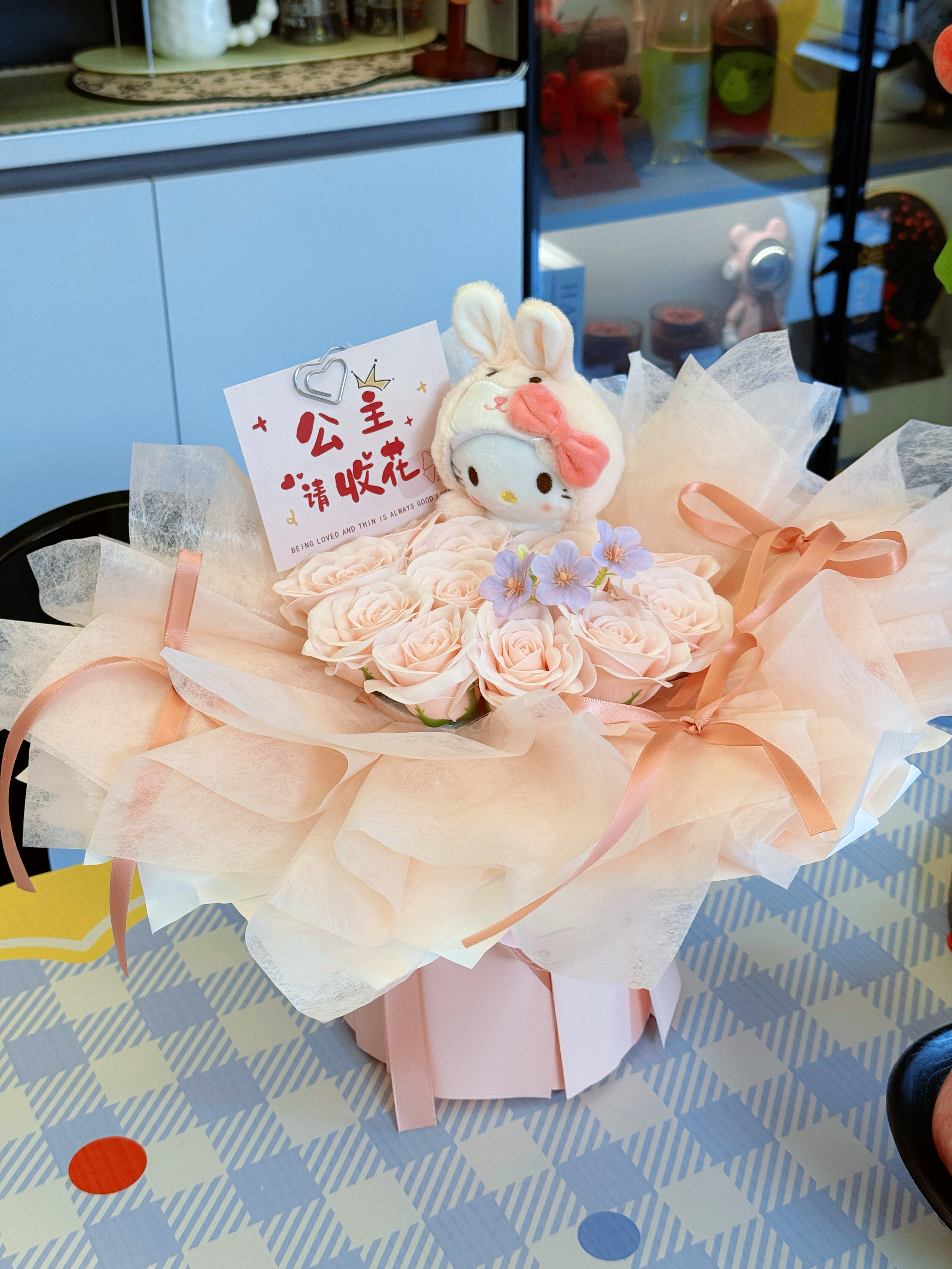 京东鲜花凯蒂猫玩偶花束高级感永生玫瑰花毕业生日礼物女士送女友闺蜜儿童 实拍图