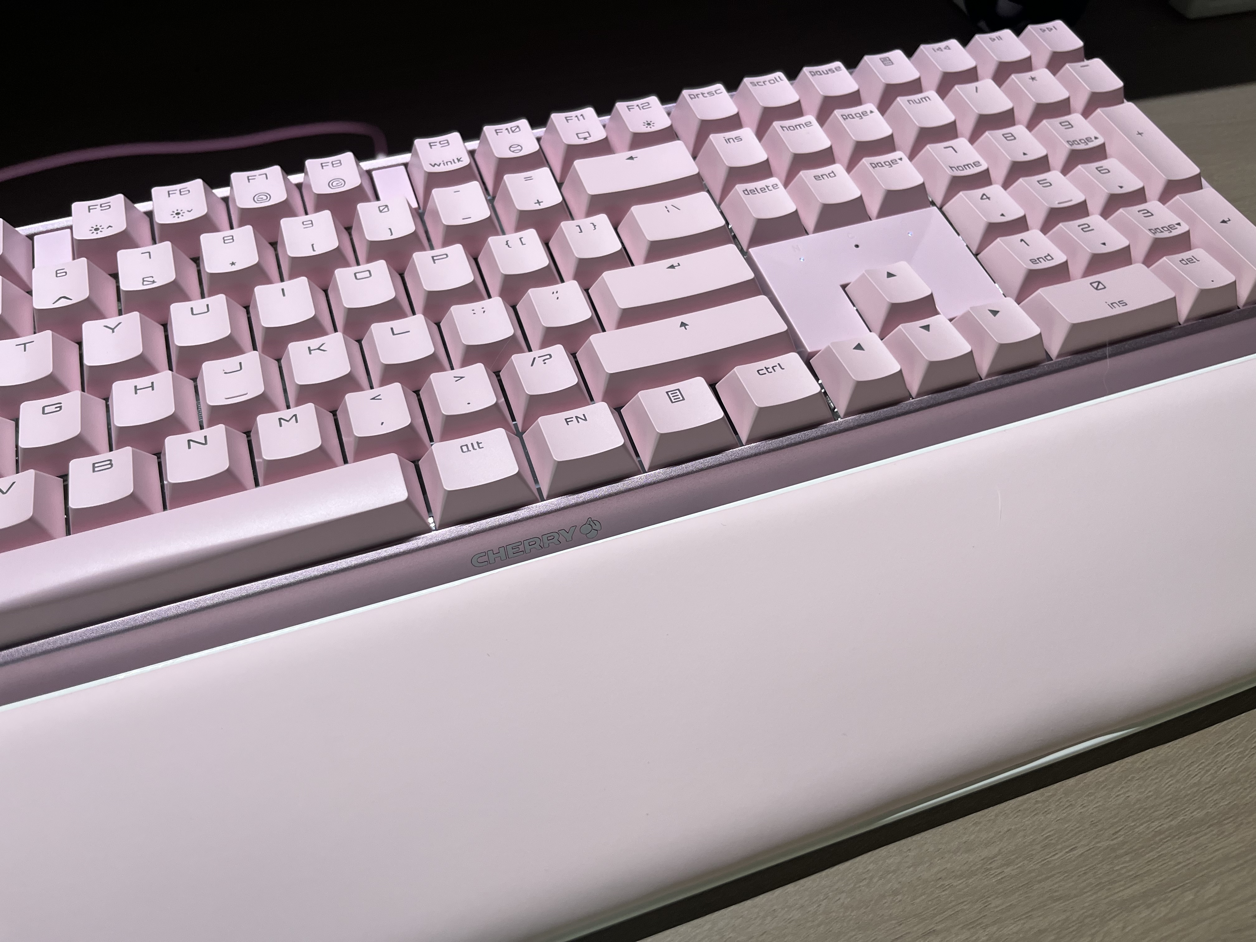 CHERRY樱桃MX3.0S机械键盘 游戏键盘 有线电竞键盘办公电脑键盘 RGB混光键盘108键 合金外壳 实拍图