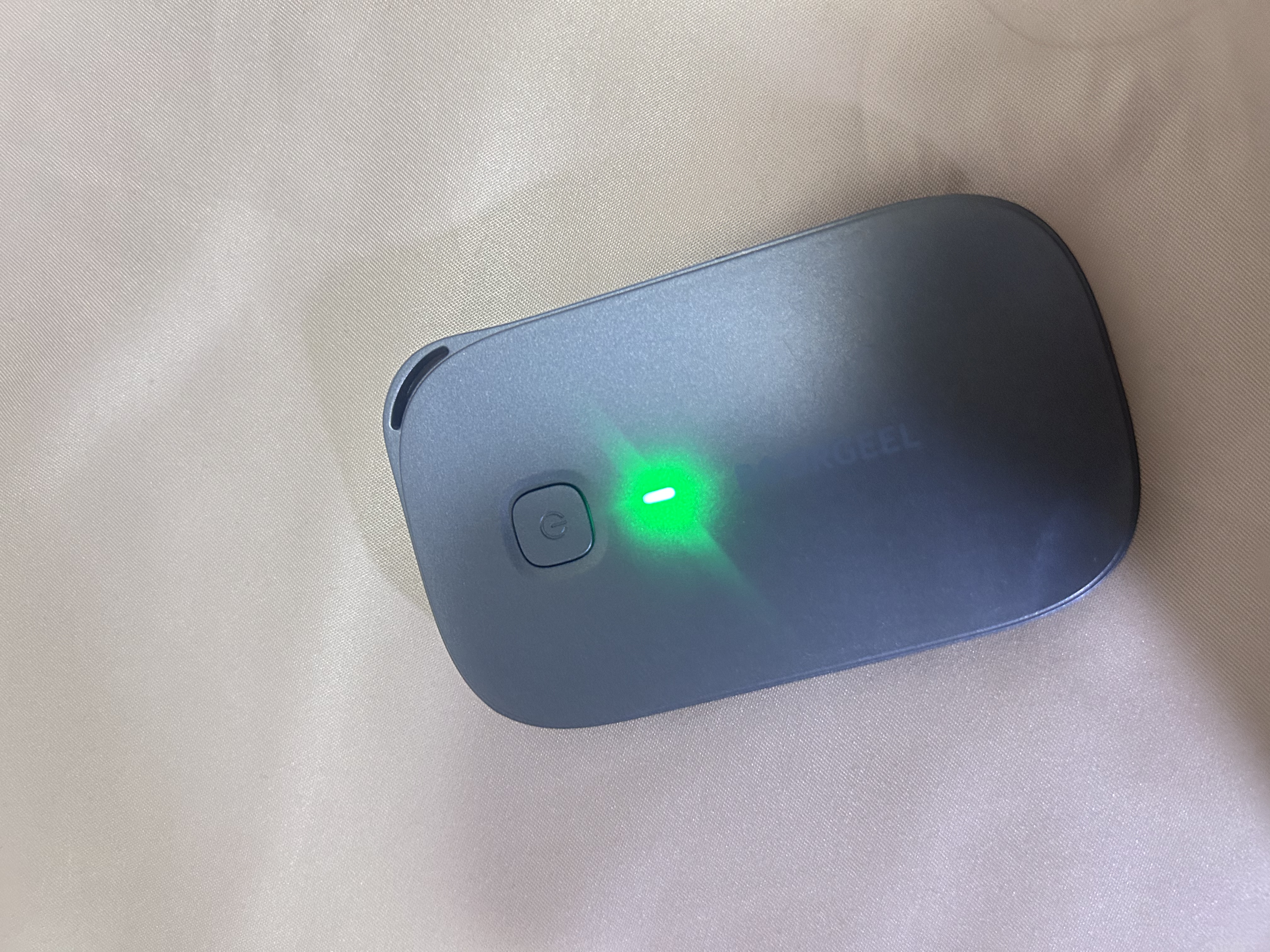 纳图森随身wifi免插卡移动wifi6无线网络户外便携式热点宿舍路由器4G/5G上网宝联通电信全国通用2026款 【便携款-灰色】八通道八天线+高清追剧 不限速不虚标月享1500G流量 实拍图