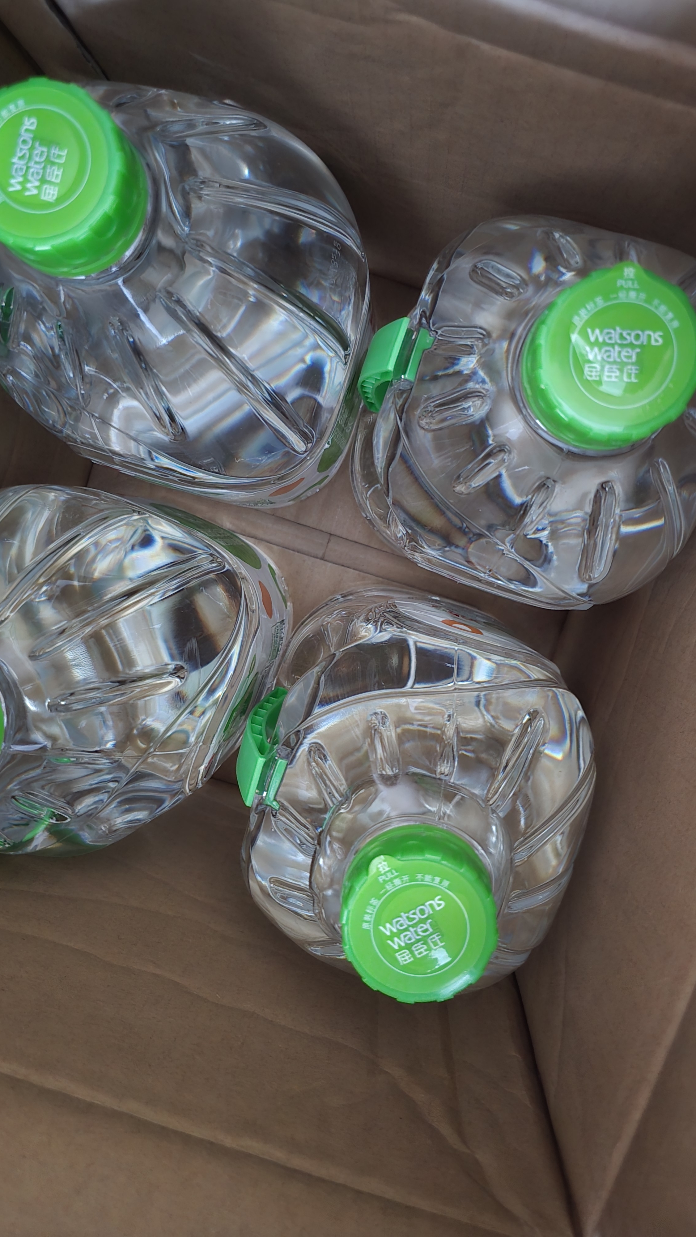 屈臣氏蒸馏水纯净水4.5L*4桶整箱大桶装水饮用水家庭装泡茶煲汤 实拍图
