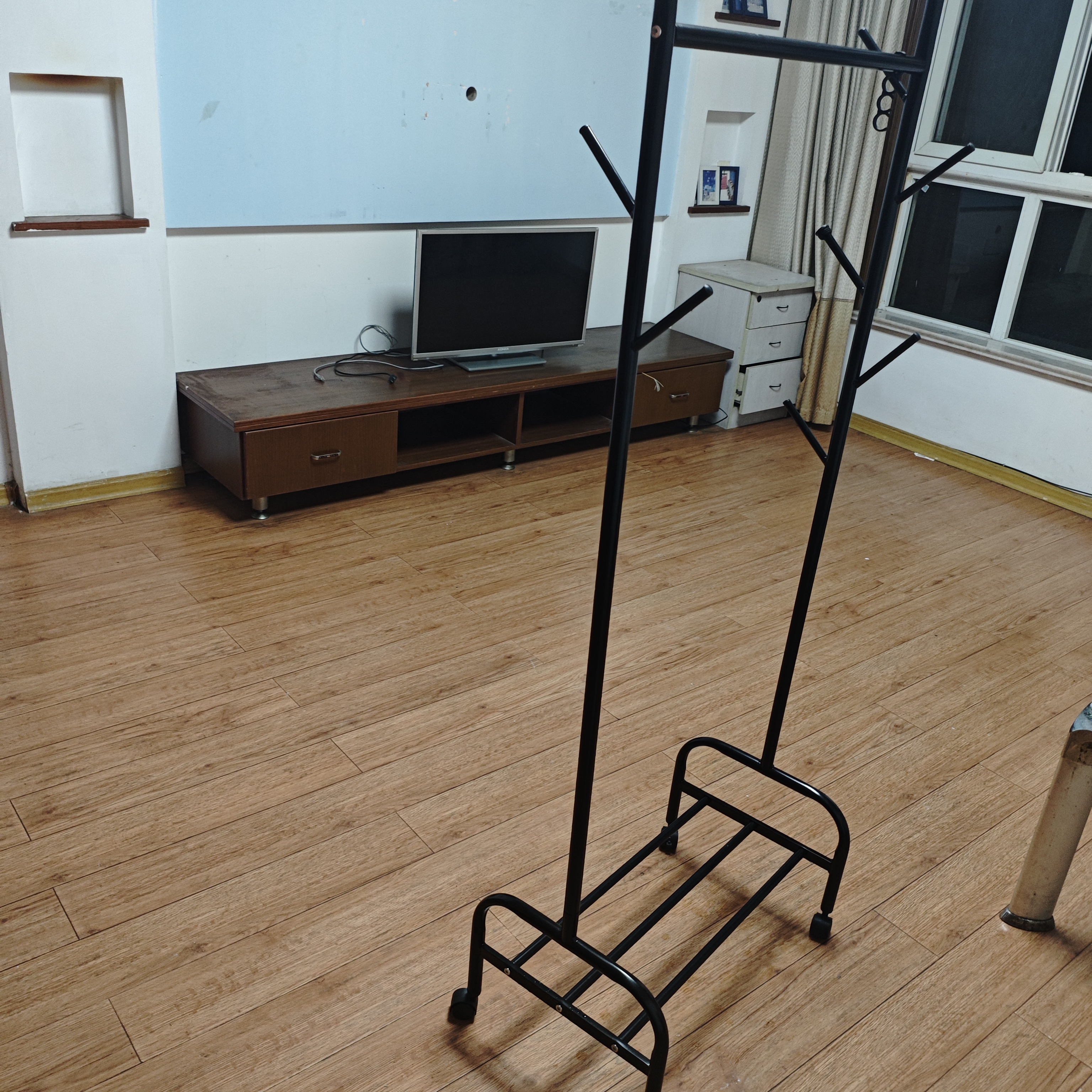 姗姗木艺衣架落地衣帽架卧室挂衣架可移动晾衣架阳台晒衣架收纳置物架子 实拍图