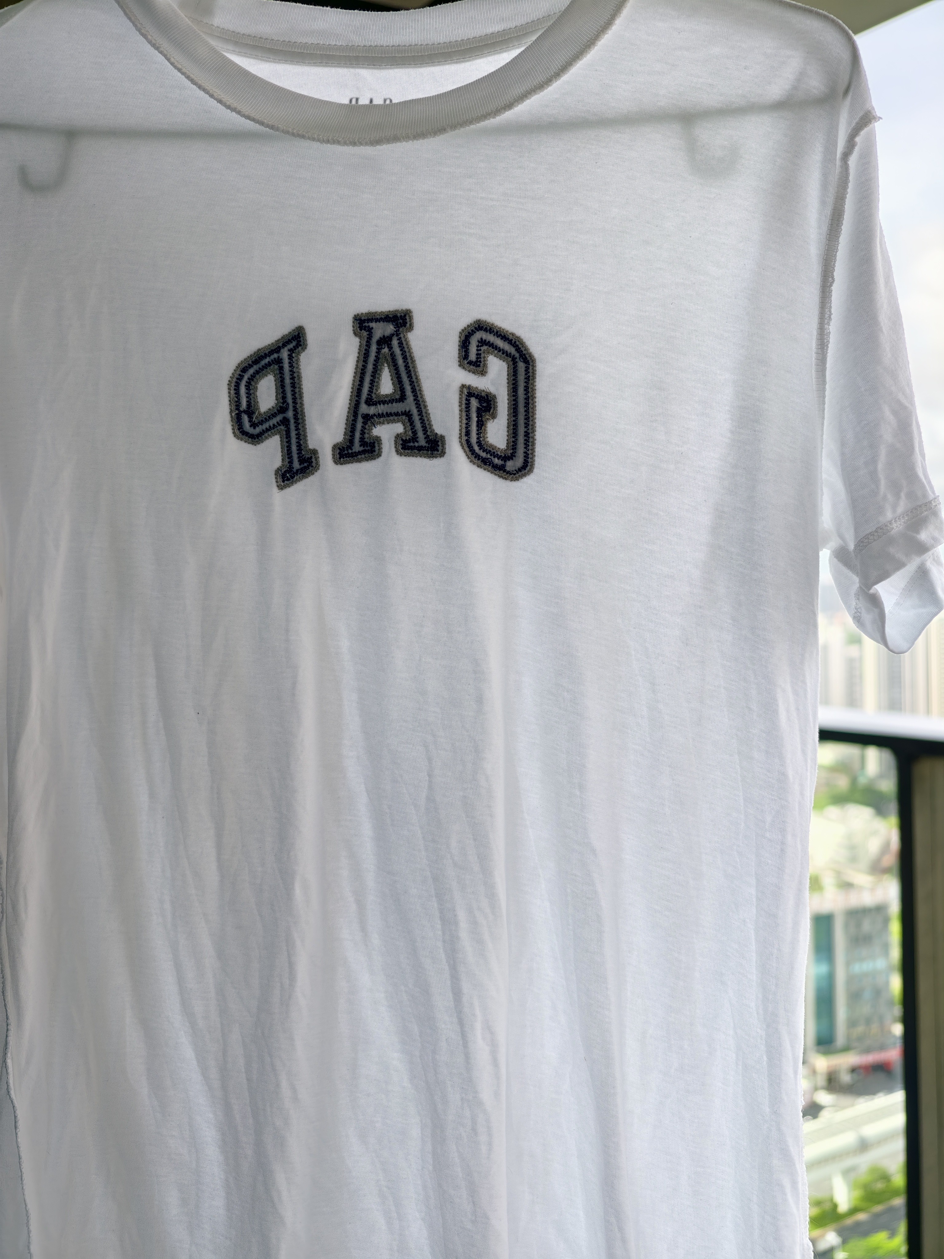 GAP男女装春季款纯棉字母logo短袖T恤常规上衣美版570044 白色 XS 美码 S亚洲码175/88A 【偏小，建议选大一码】 实拍图