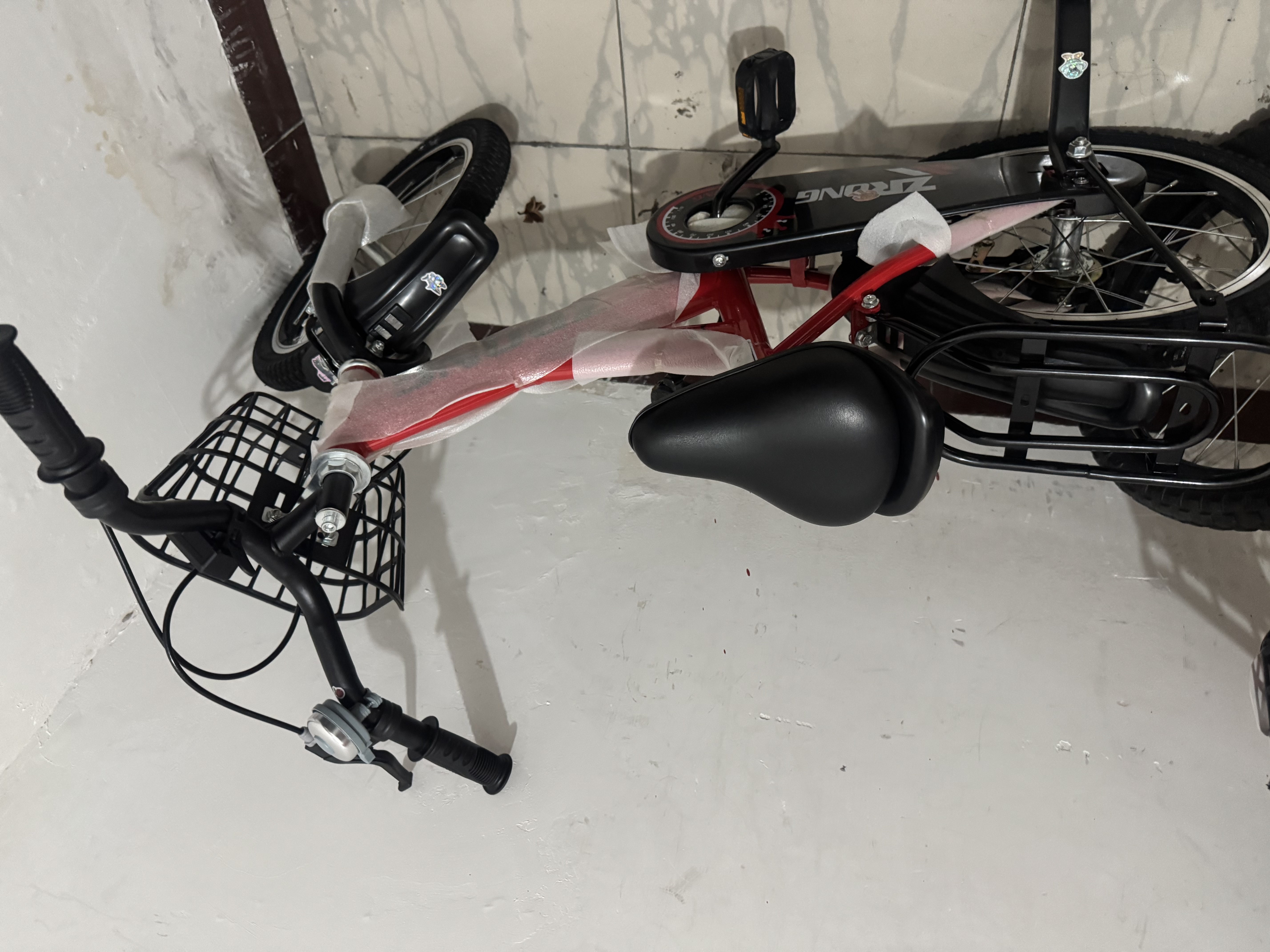 奥仕龙 儿童自行车3-4-5-6-7-8岁小孩单车宝宝脚踏单车男女孩小学生童车 【升级款红】旗舰版+加宽闪光轮 16寸 适合100-120cm 实拍图