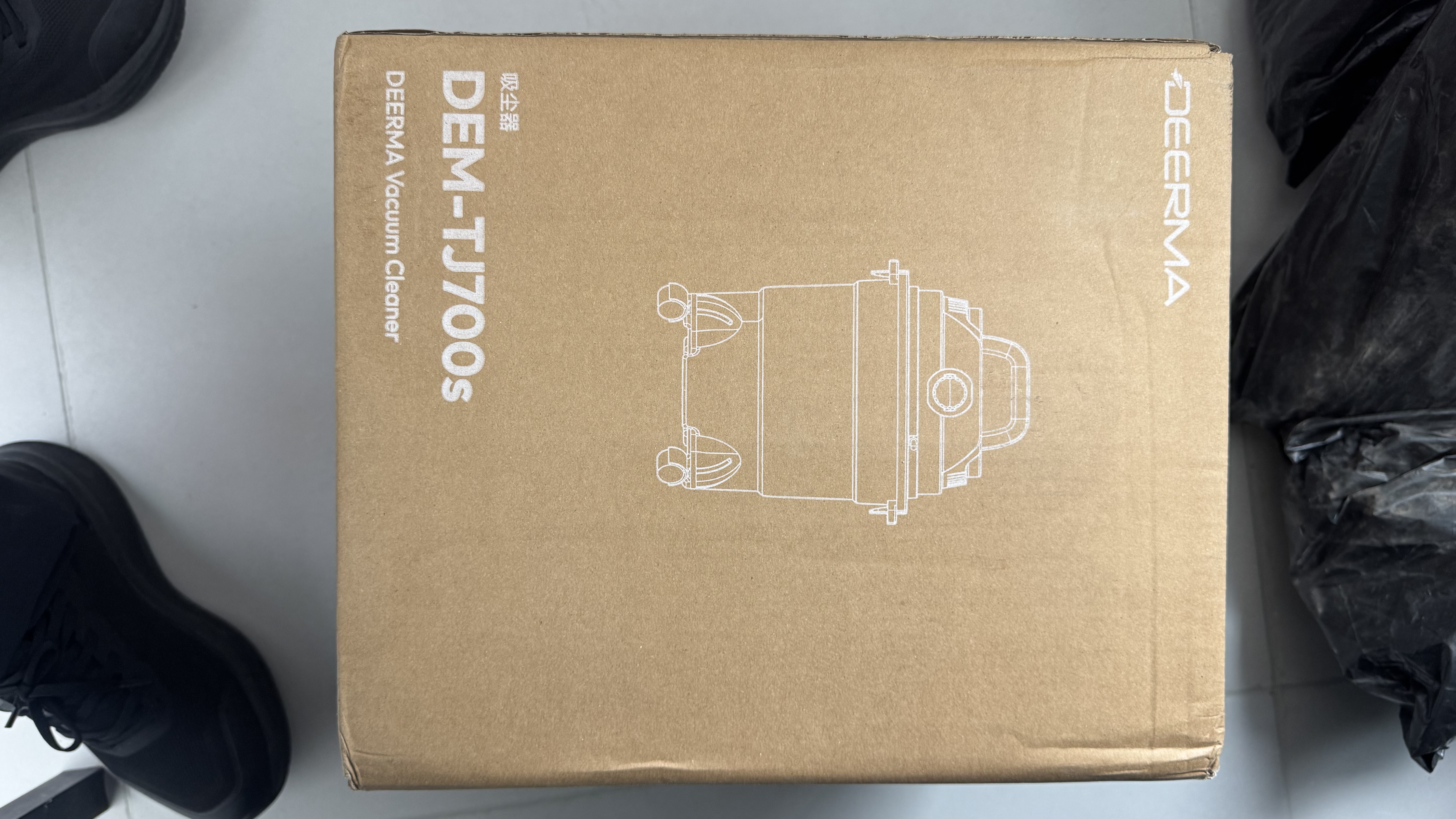 德尔玛（Deerma）【重磅新品】TJ700S 干吹两用吸尘器 家用商用 吸尘器桶式大吸力 整机降噪设计ZN-530 实拍图