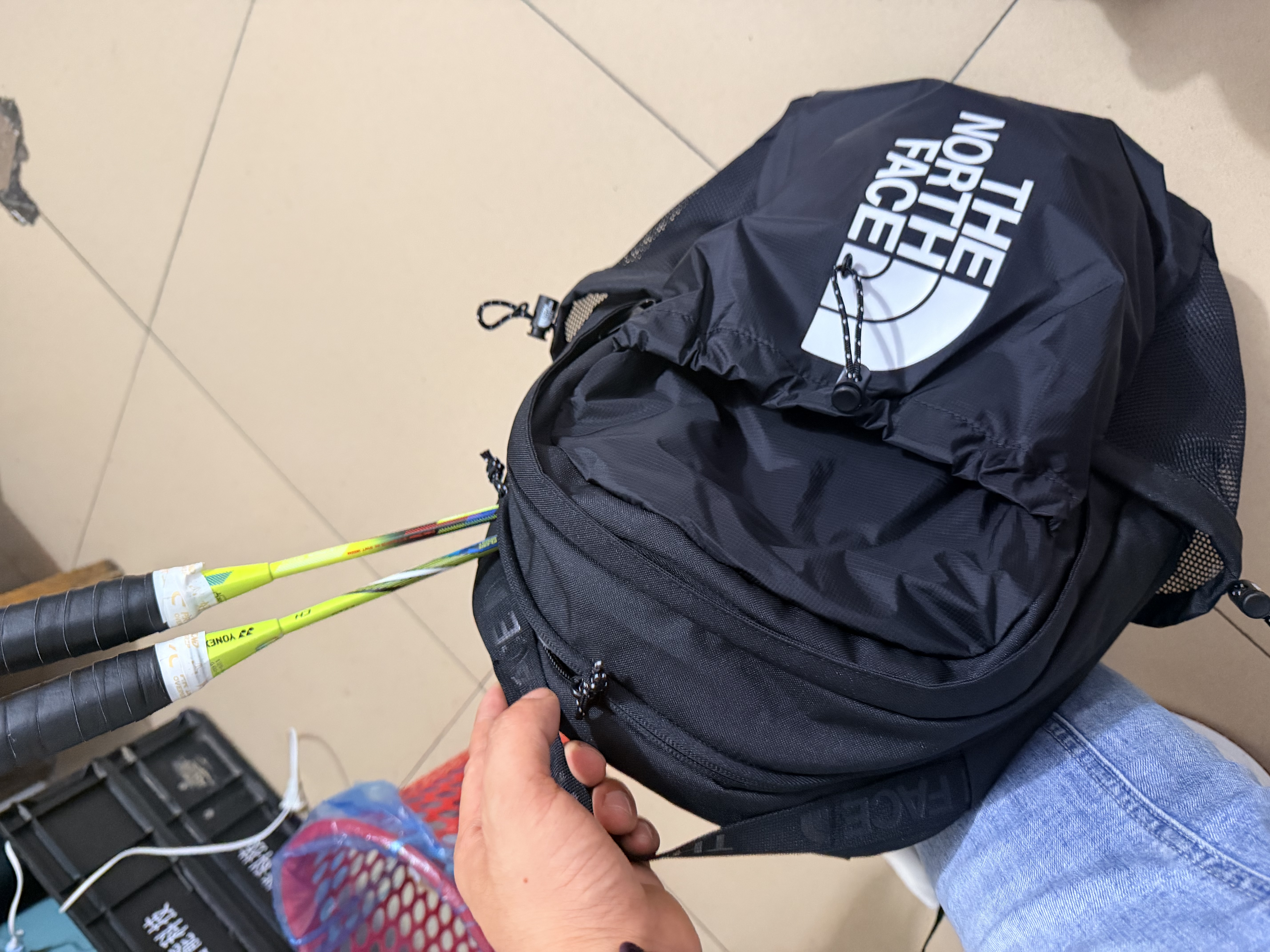 The North Face北面双肩背包男女款户外19L舒适背负通勤旅行包52TB 黑色/4HF 实拍图