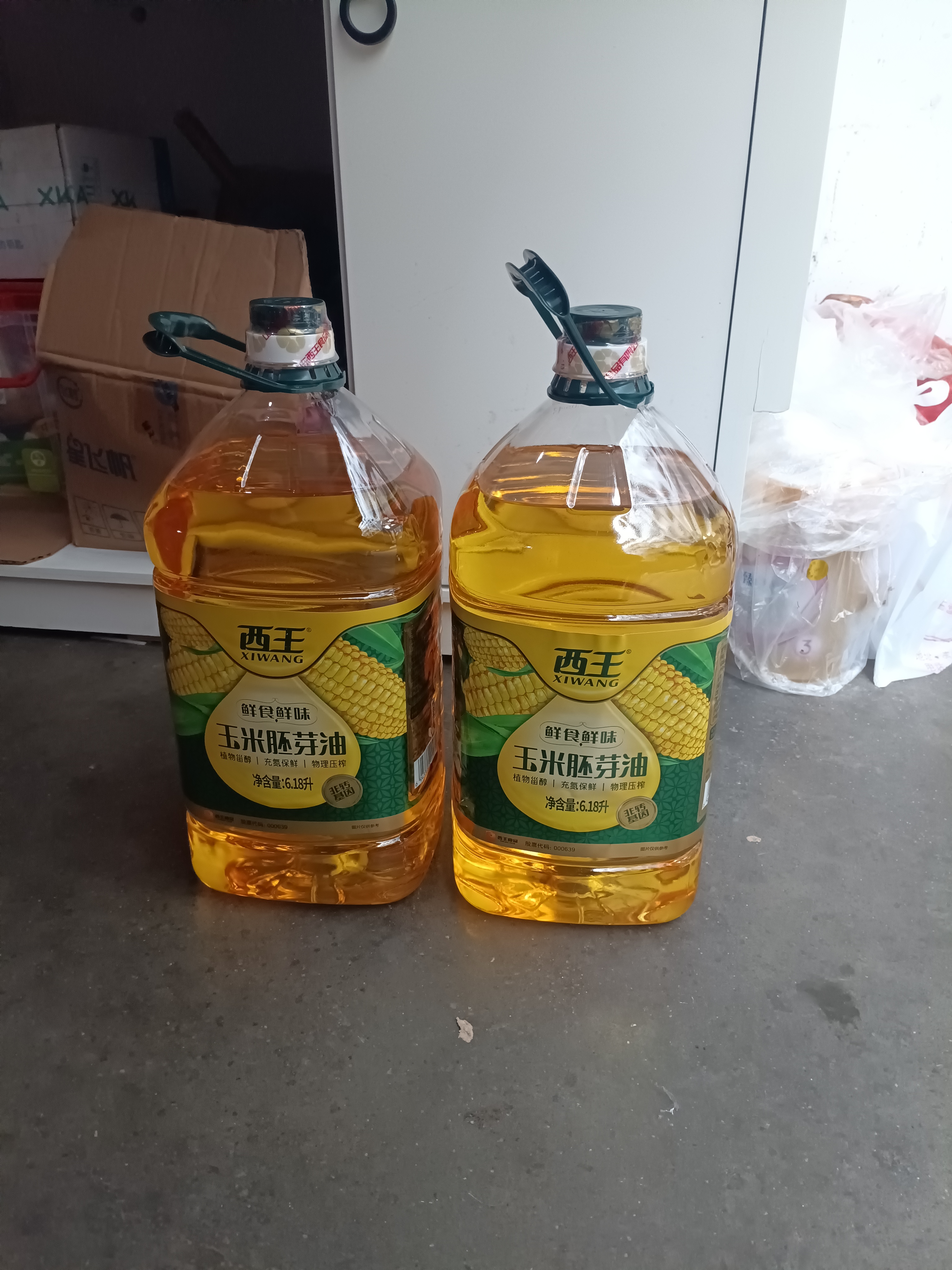 西王 食用油 玉米胚芽油6.18L 非转基因物理压榨 （新老包装随机发） 实拍图