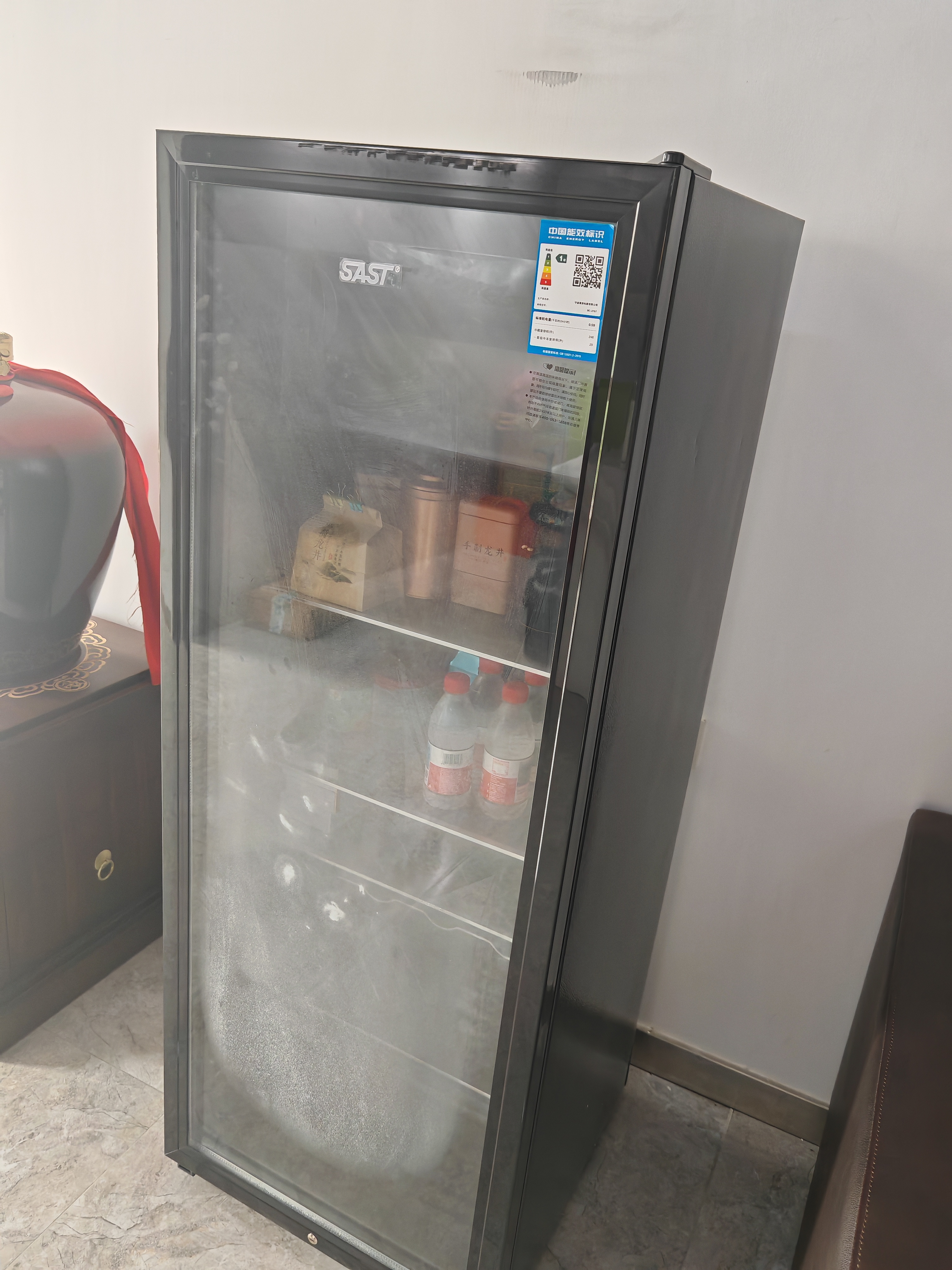先科（SAST）冰吧冷藏柜 欧式恒温红酒柜办公室酒店家用电冰箱迷你小型单门电竞茶叶保鲜柜展示留样饮料药品柜 275T（冷藏+29L冷冻室+蓝光灯+带锁） 实拍图