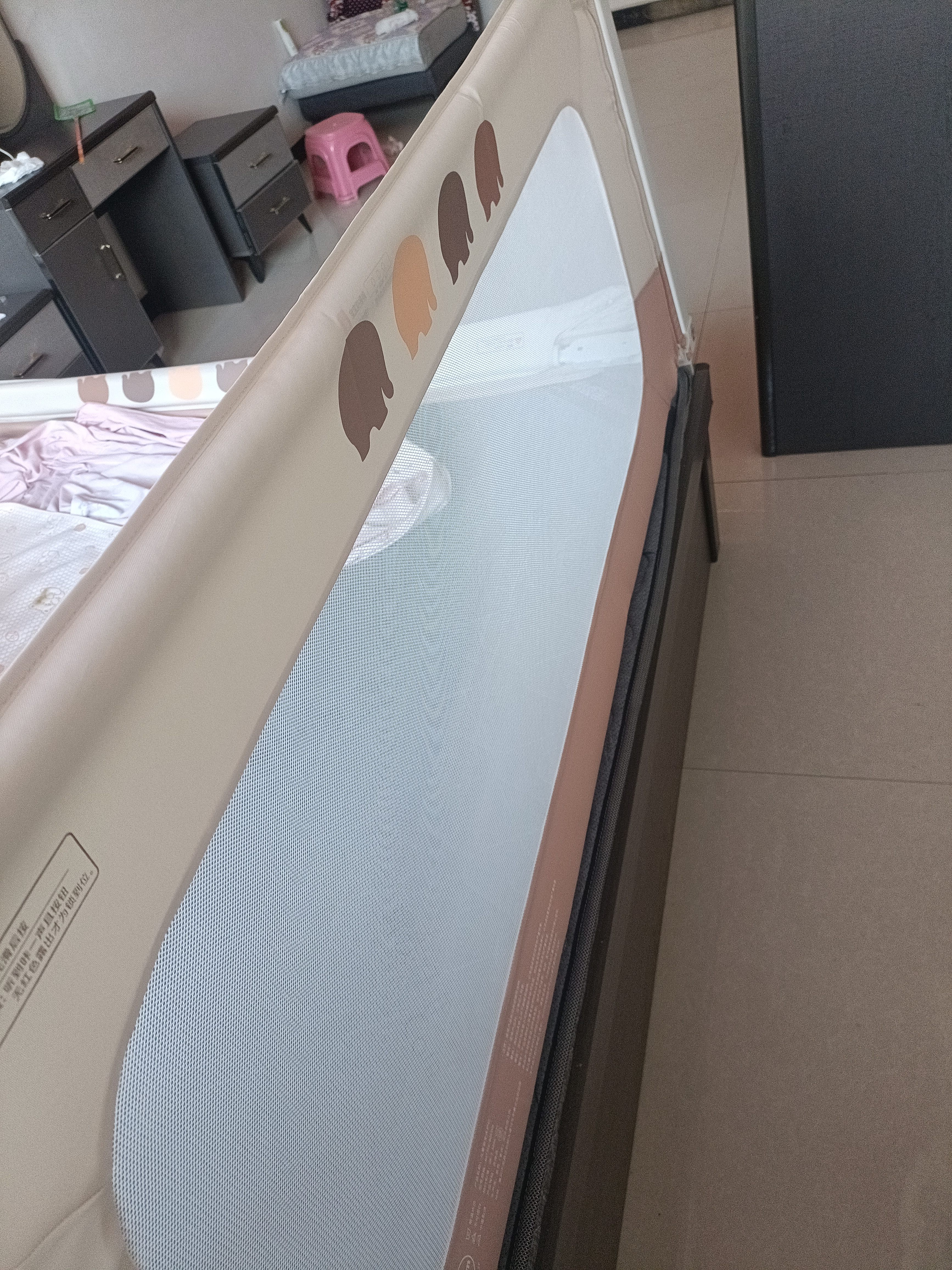 InnoTruth婴诺三面装床围栏安全挡婴儿床上防护栏防摔撞1.8x2米婴幼儿床边 8代米小象【360°锁床升级】1.8+2.2+2.2米 实拍图