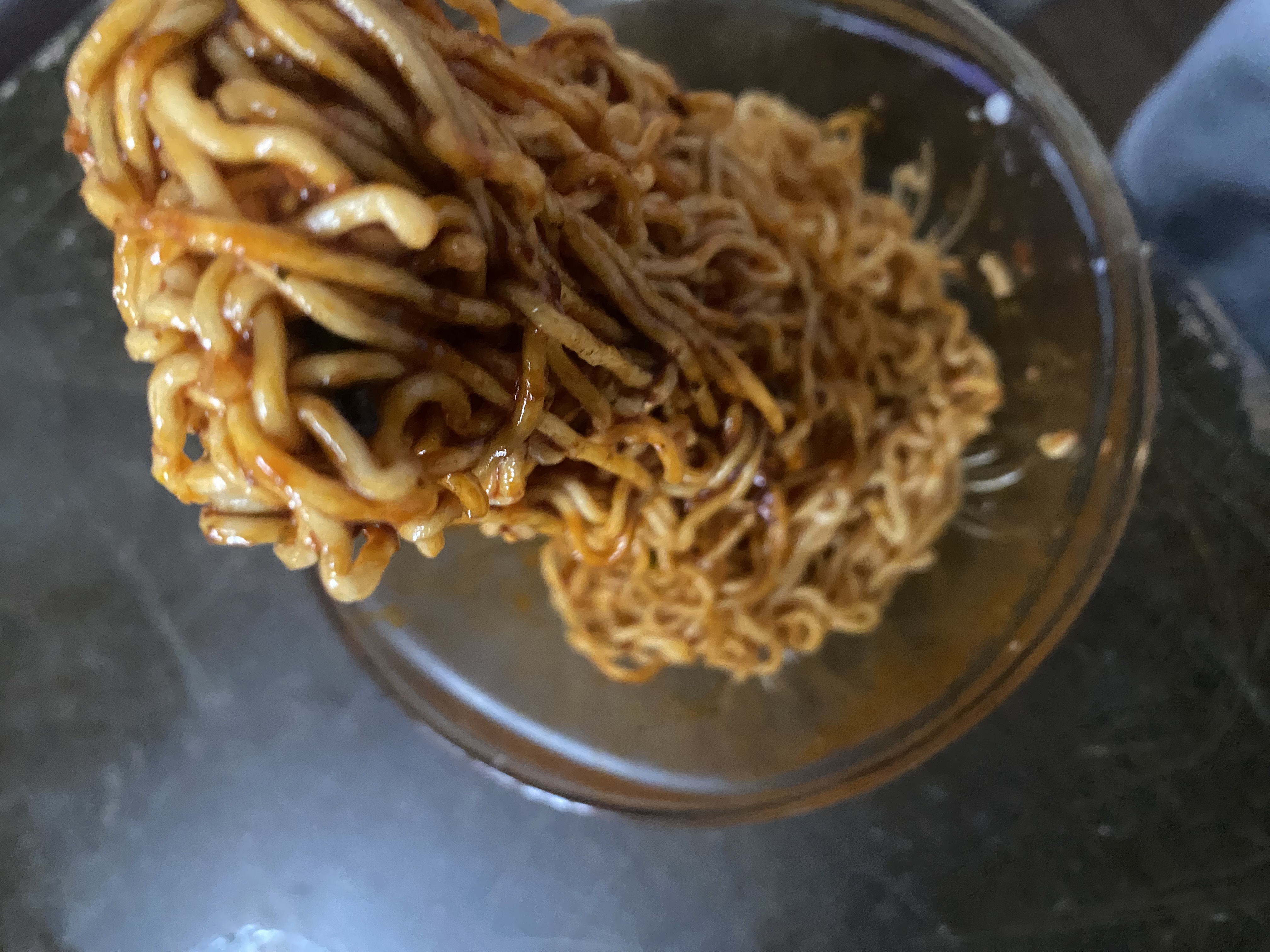 白象 方便面 拌面 大辣娇麻辣小龙虾干拌面115g*5袋 实拍图
