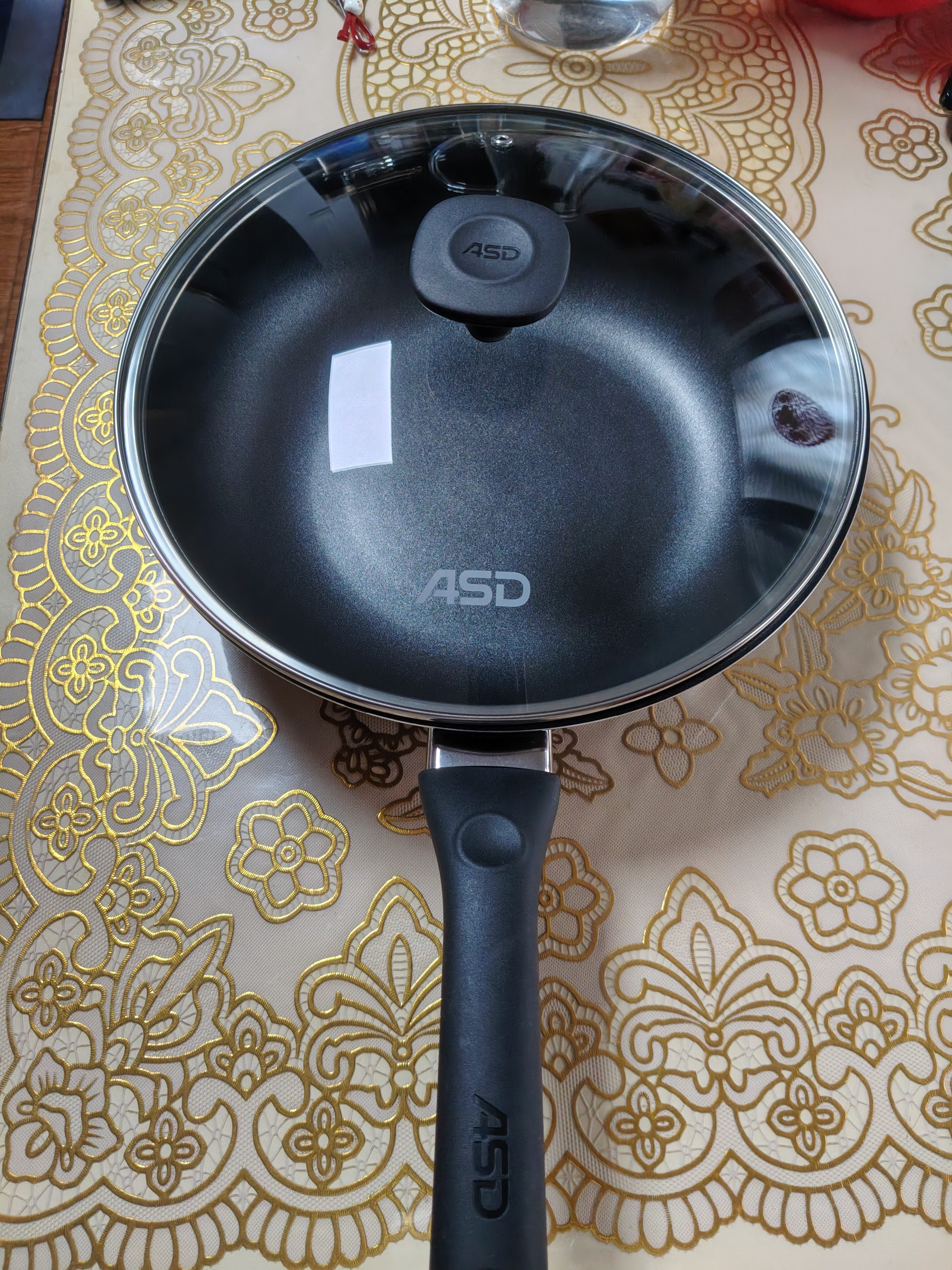爱仕达（ASD）炒锅不粘锅炒菜锅平底煎炒锅家用炊具28cm燃气电磁炉通用WG8328E 实拍图