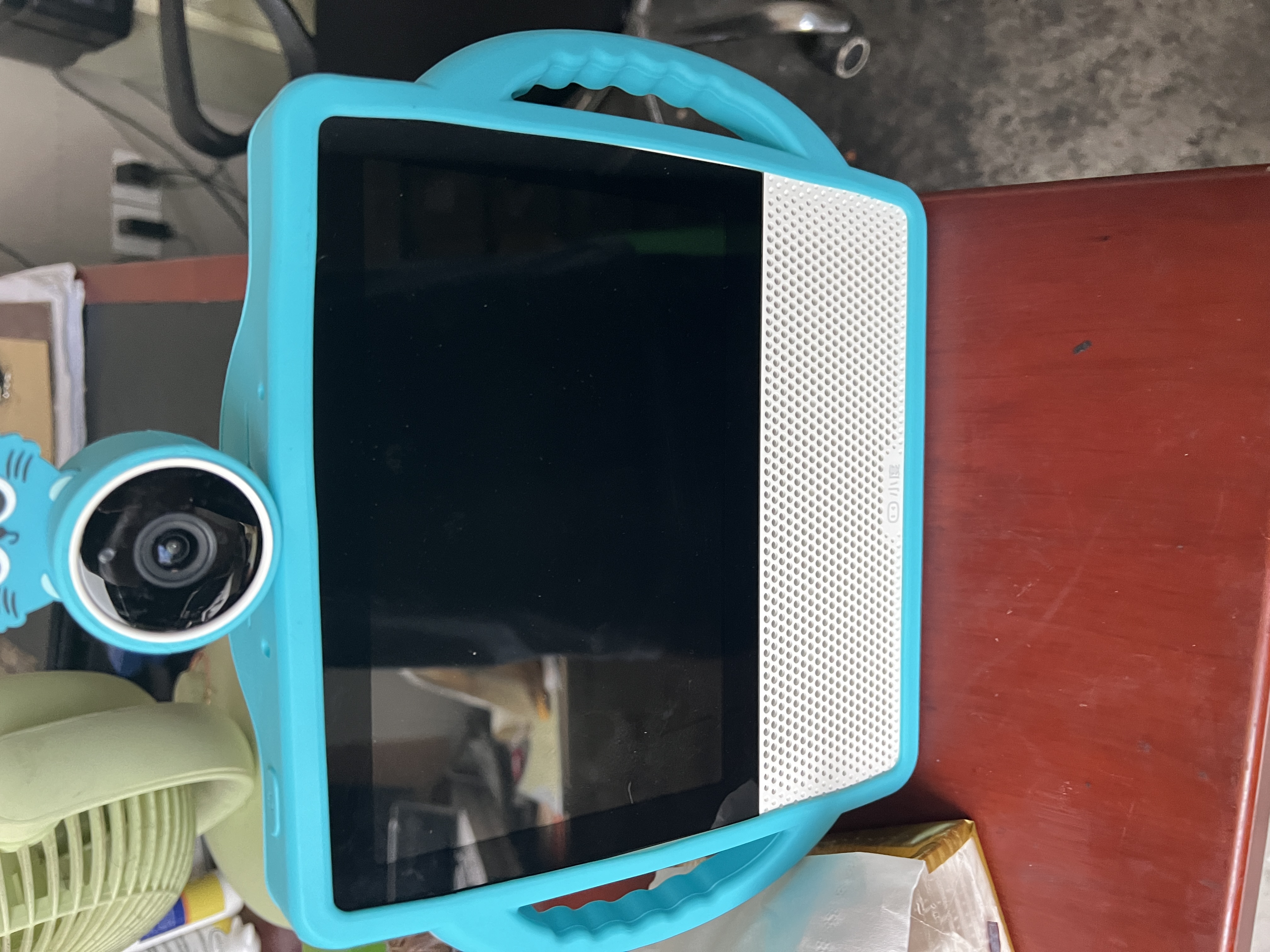 小度【邓凯同款】智能屏X9Pro 文心大模型 AI智能音箱音响 360度摄像头远程视频通话 小孩老人陪伴礼物 实拍图