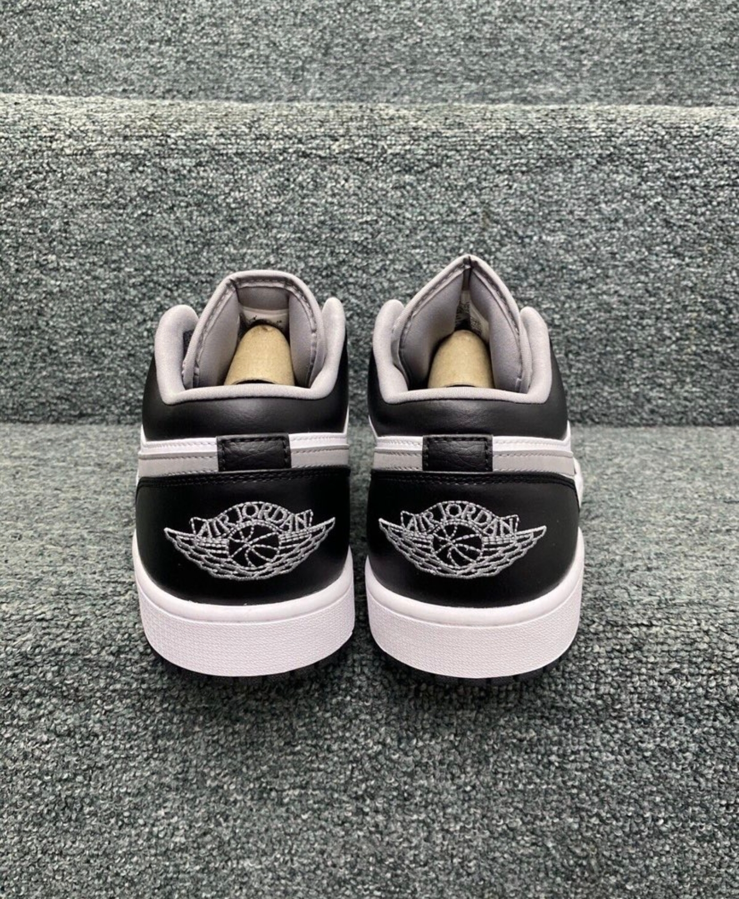 耐克（NIKE）2026年男子AIR JORDAN 1 LOW运动休闲鞋 553558-040 38.5 实拍图