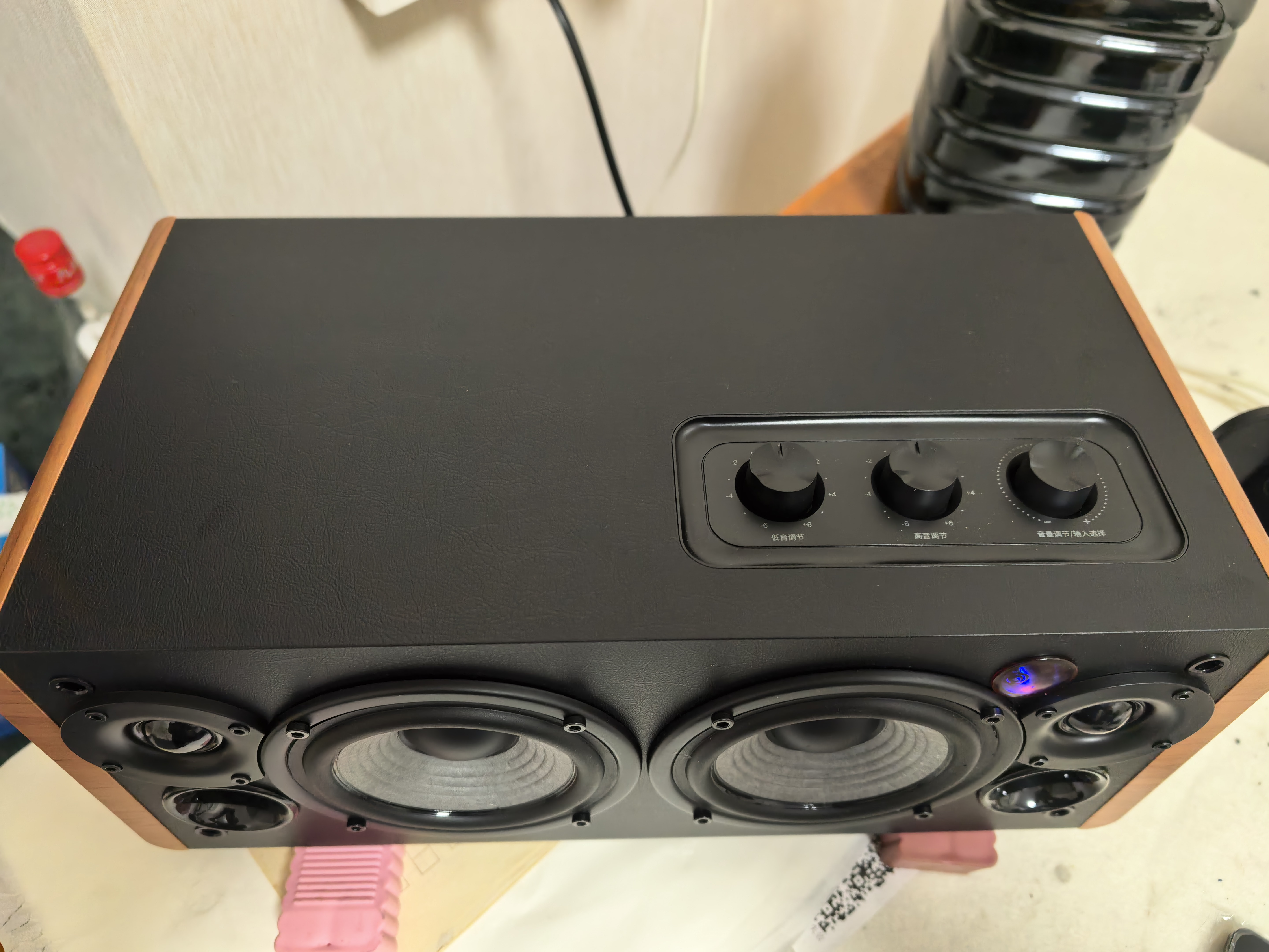 漫步者（EDIFIER）D12 2.0声道 一体式桌面立体声音响音箱 木质电脑音响 蓝牙音箱 毕业礼物 实拍图