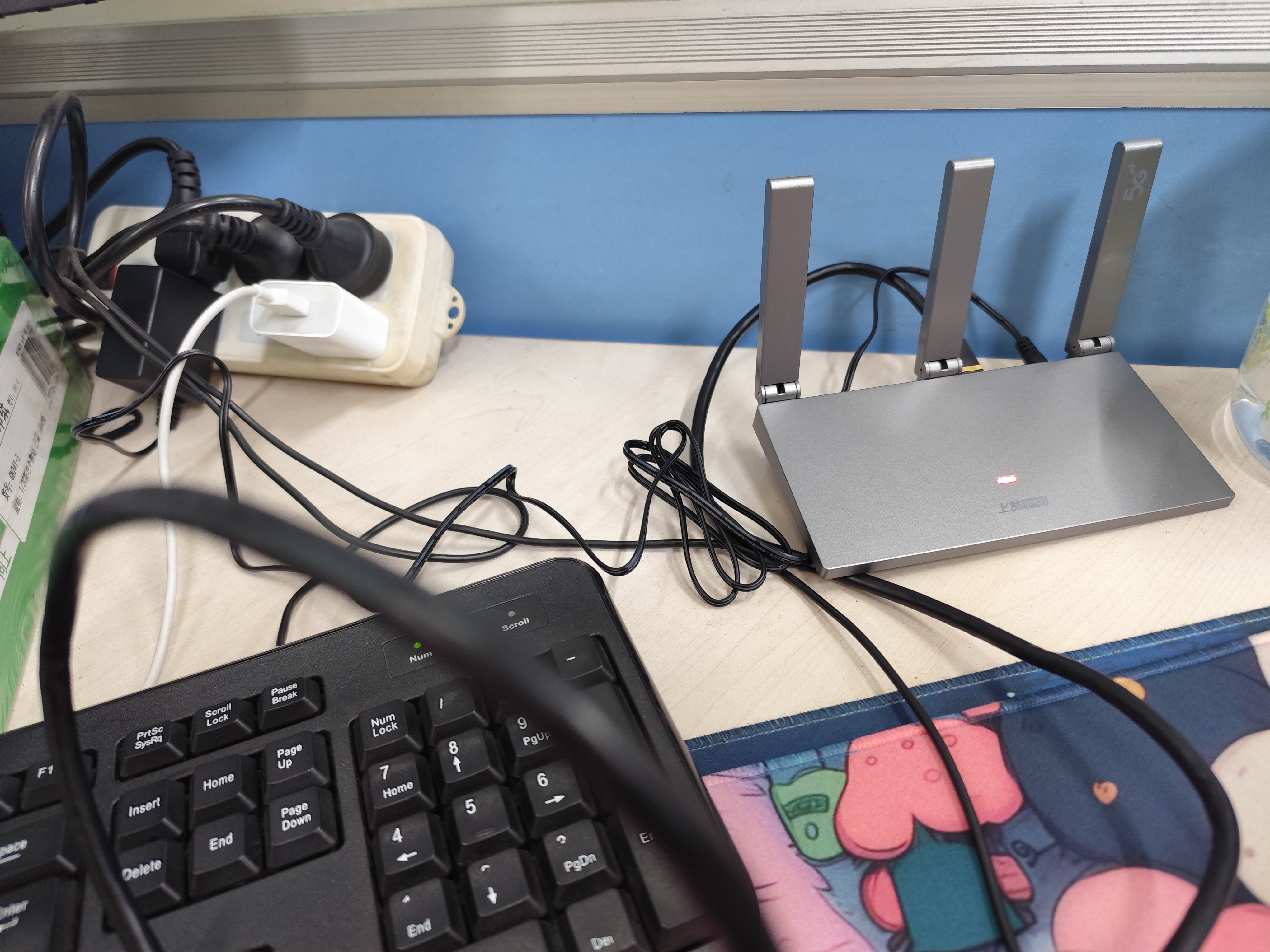 上赞 【含三网年套餐】SZ50 5G随身wifi免插卡移动路由器免装宽带无线上网卡流量办公家用支持 实拍图