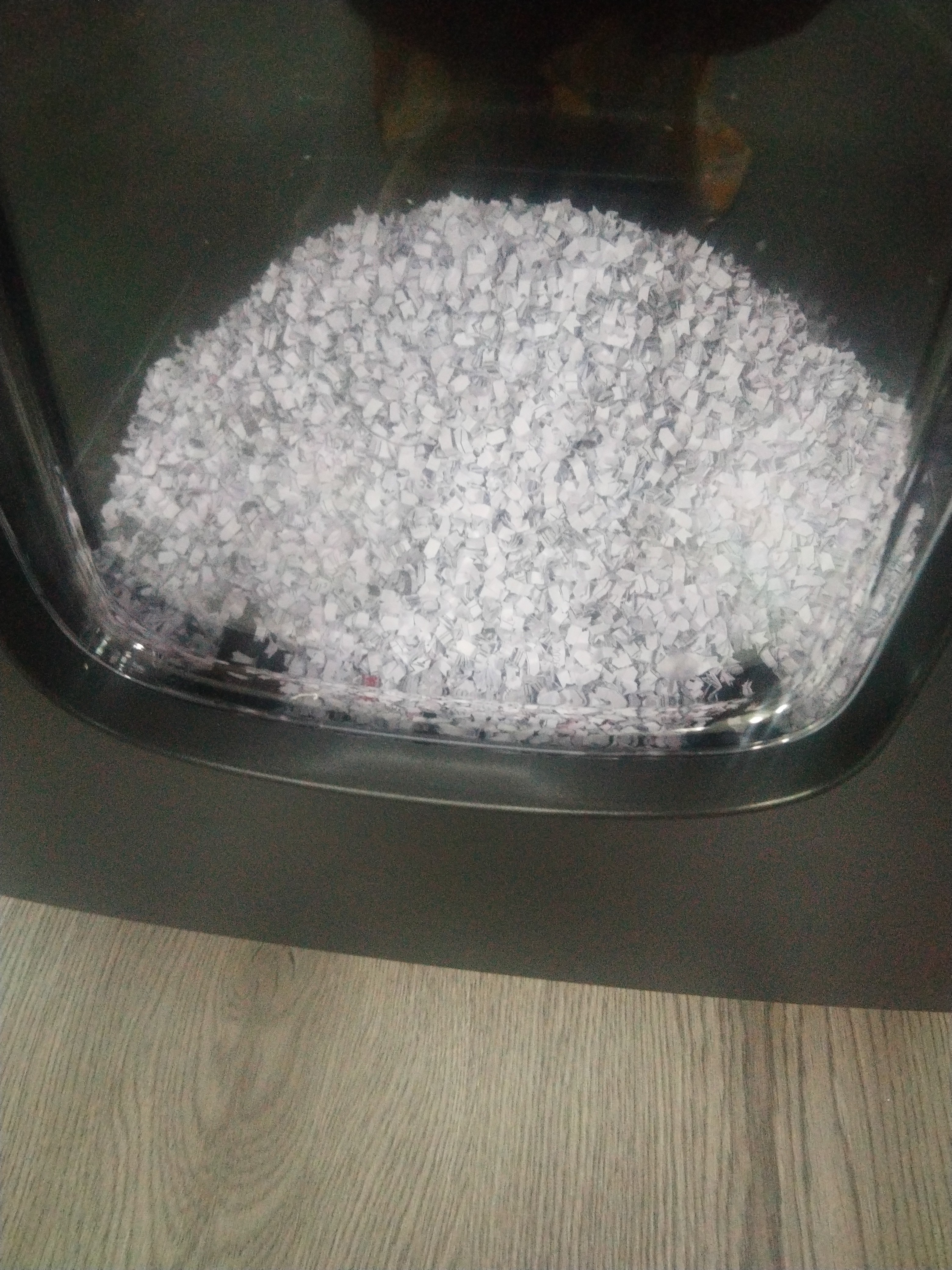 惠普全自动纸仓式双入纸口碎纸机单次可碎300张31L大容量连续碎120min可碎CD/回形针/卡片B30300CC 实拍图