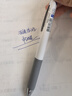 派通（Pentel ）轻羽系列0.5mm按动浮游中油笔 软握胶学生办公用圆珠笔（替芯ZRN5 ）蓝色BZN205-CX 实拍图