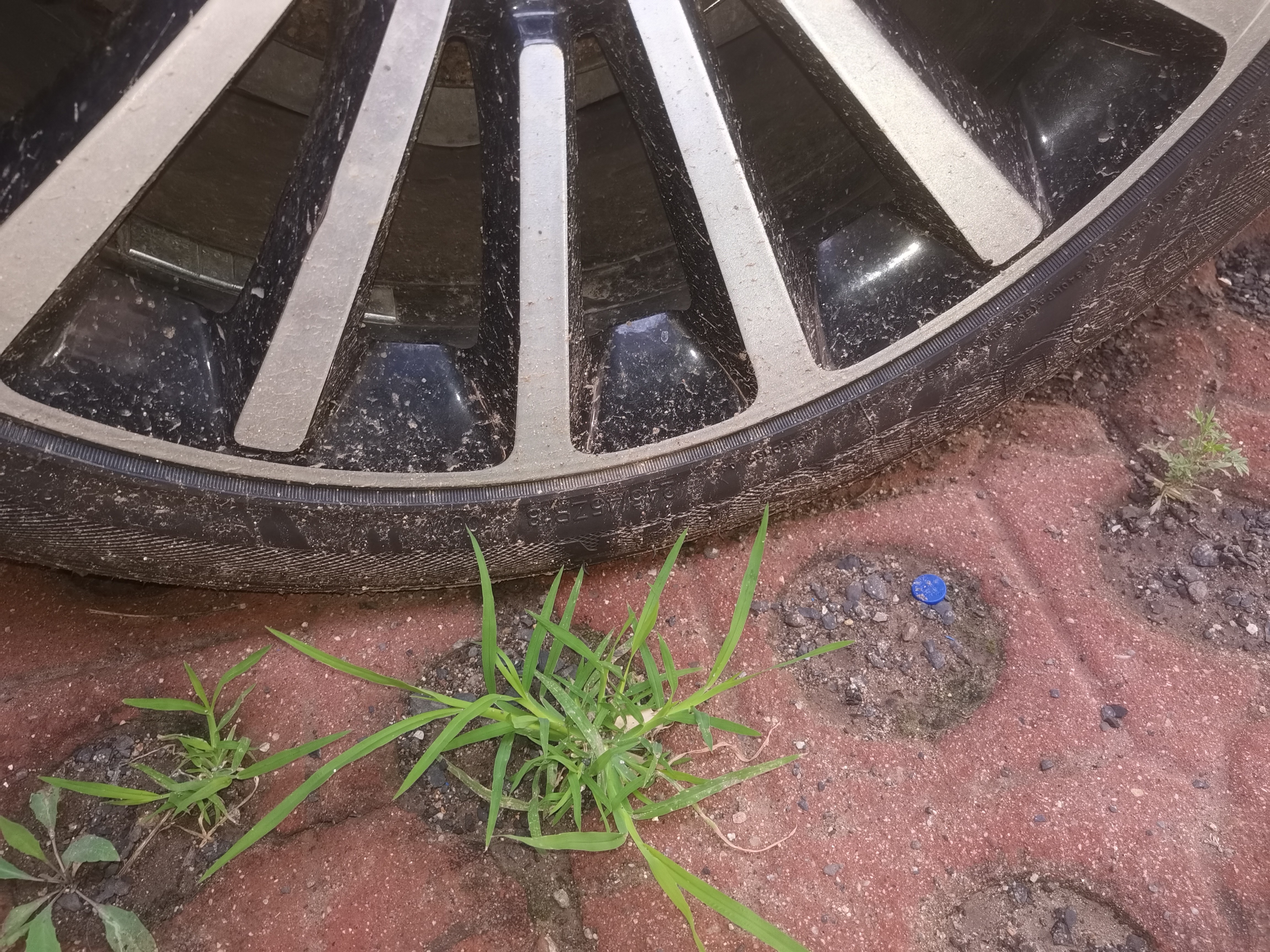 双星JUOGO轮胎 245/45R18 ZR 100W X51 适配奔驰E级/凯迪拉克CT5 实拍图