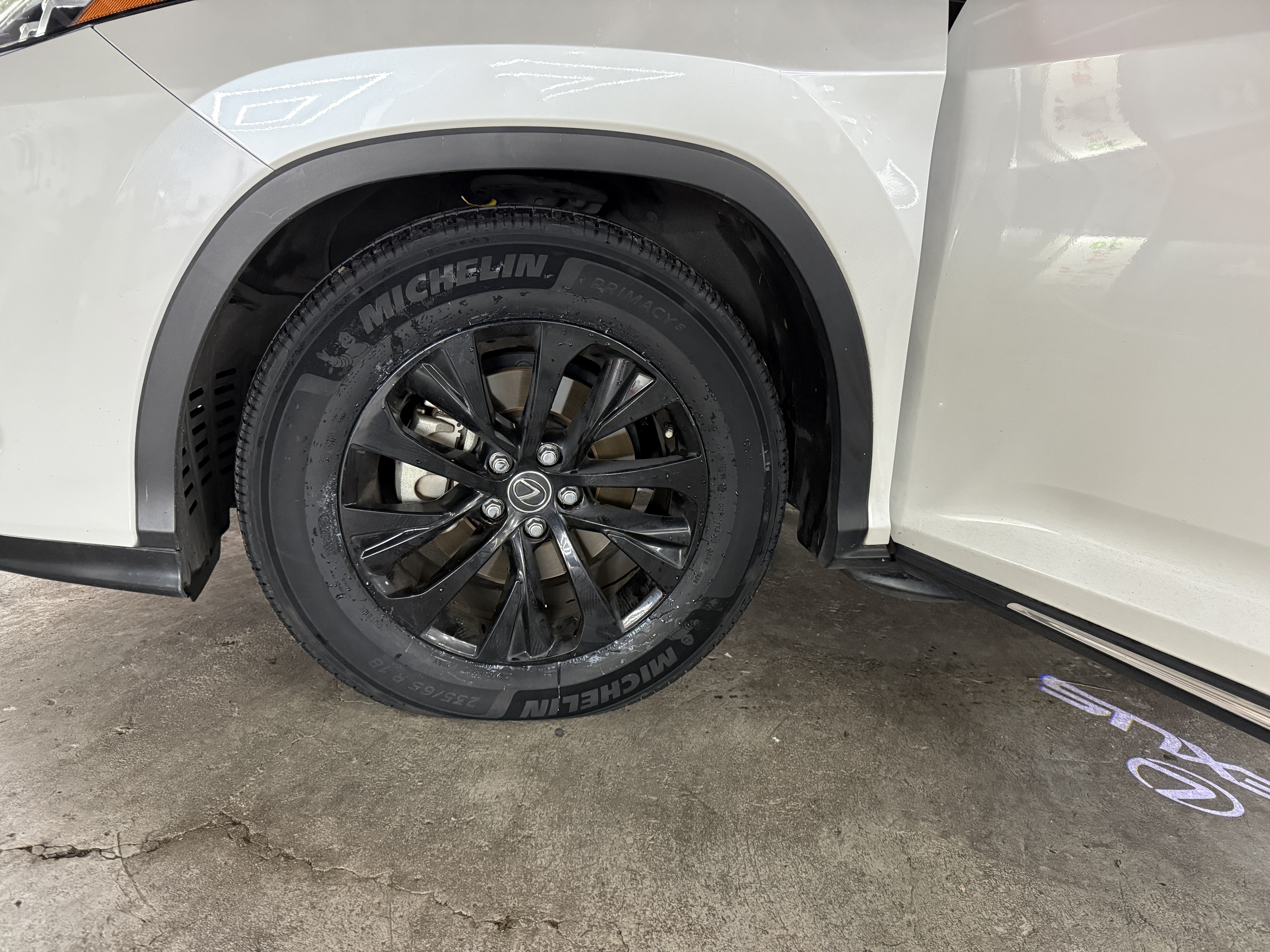 米其林（MICHELIN）汽车轮胎 235/65R18 106V 浩悦五代 PRIMACY 5 适用SUV 实拍图
