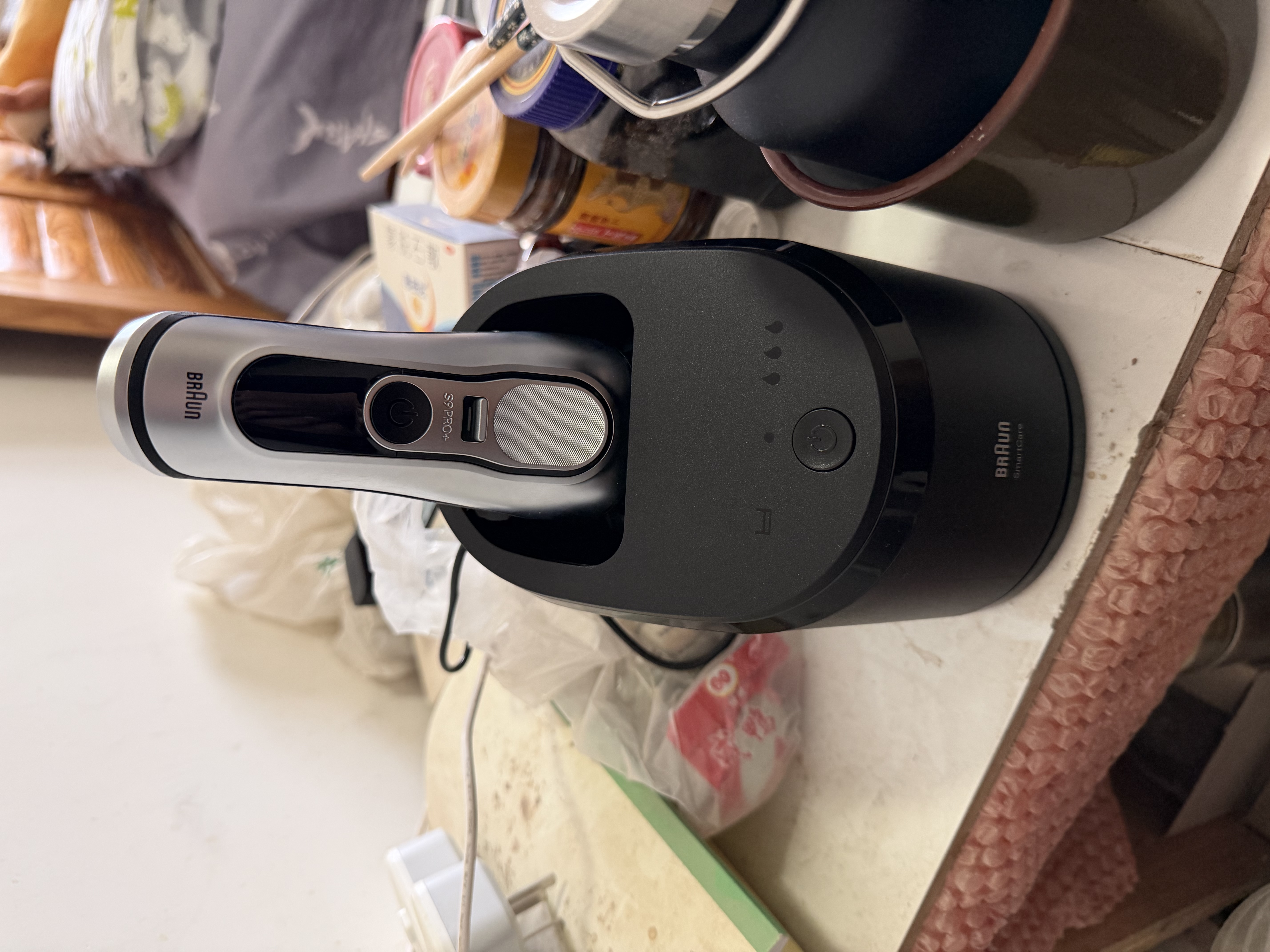 博朗新9系巅峰版2.0智能护理中心电动剃须刀整机德国进口往复式礼 盒款送老公 盒款送老公男朋友 实拍图