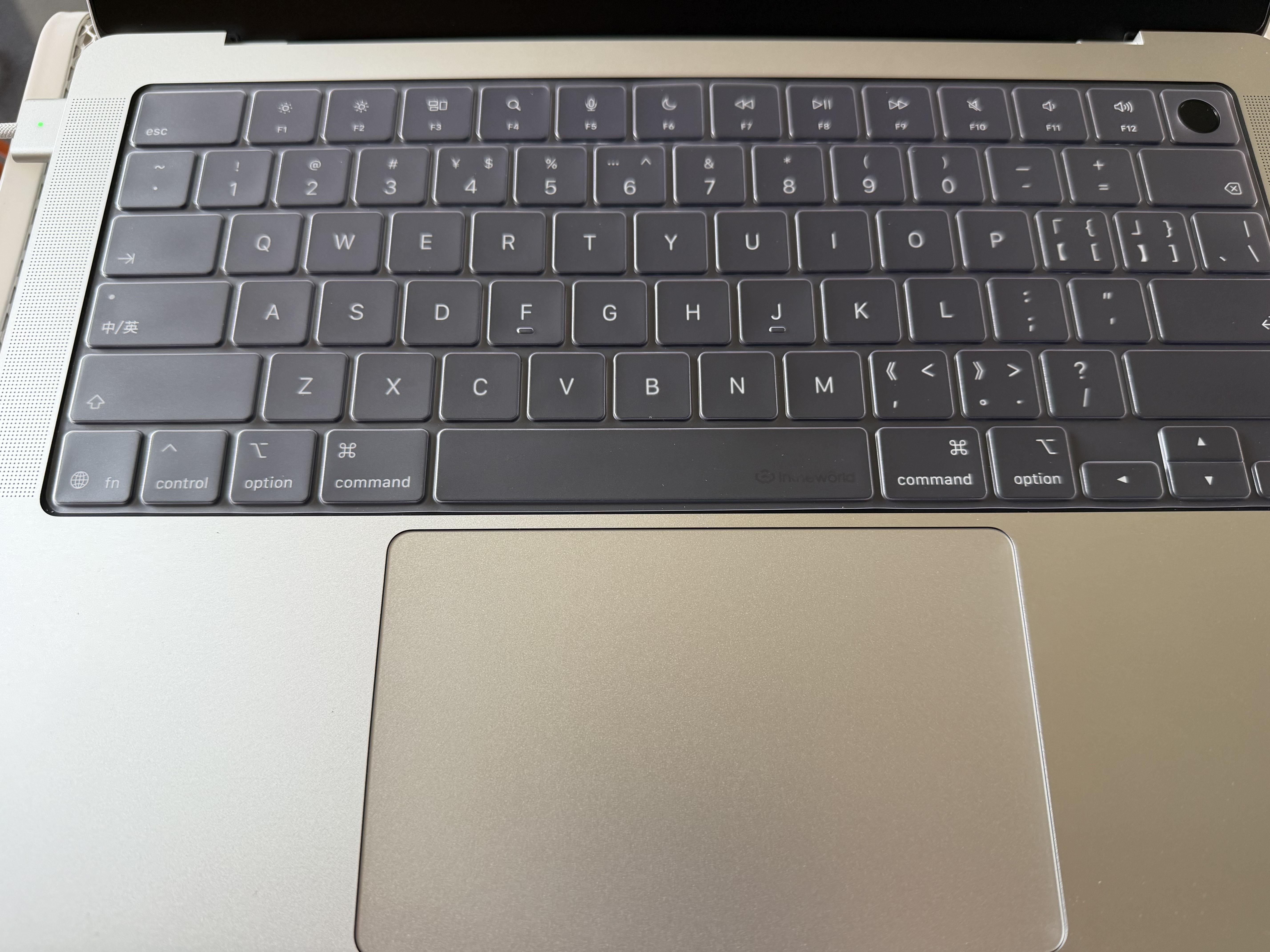 极川 苹果MacBook Pro14英寸M5/M4/3/2键盘膜2026/25/24/23款笔记本电脑键盘保护膜TPU超薄透明防尘罩 实拍图
