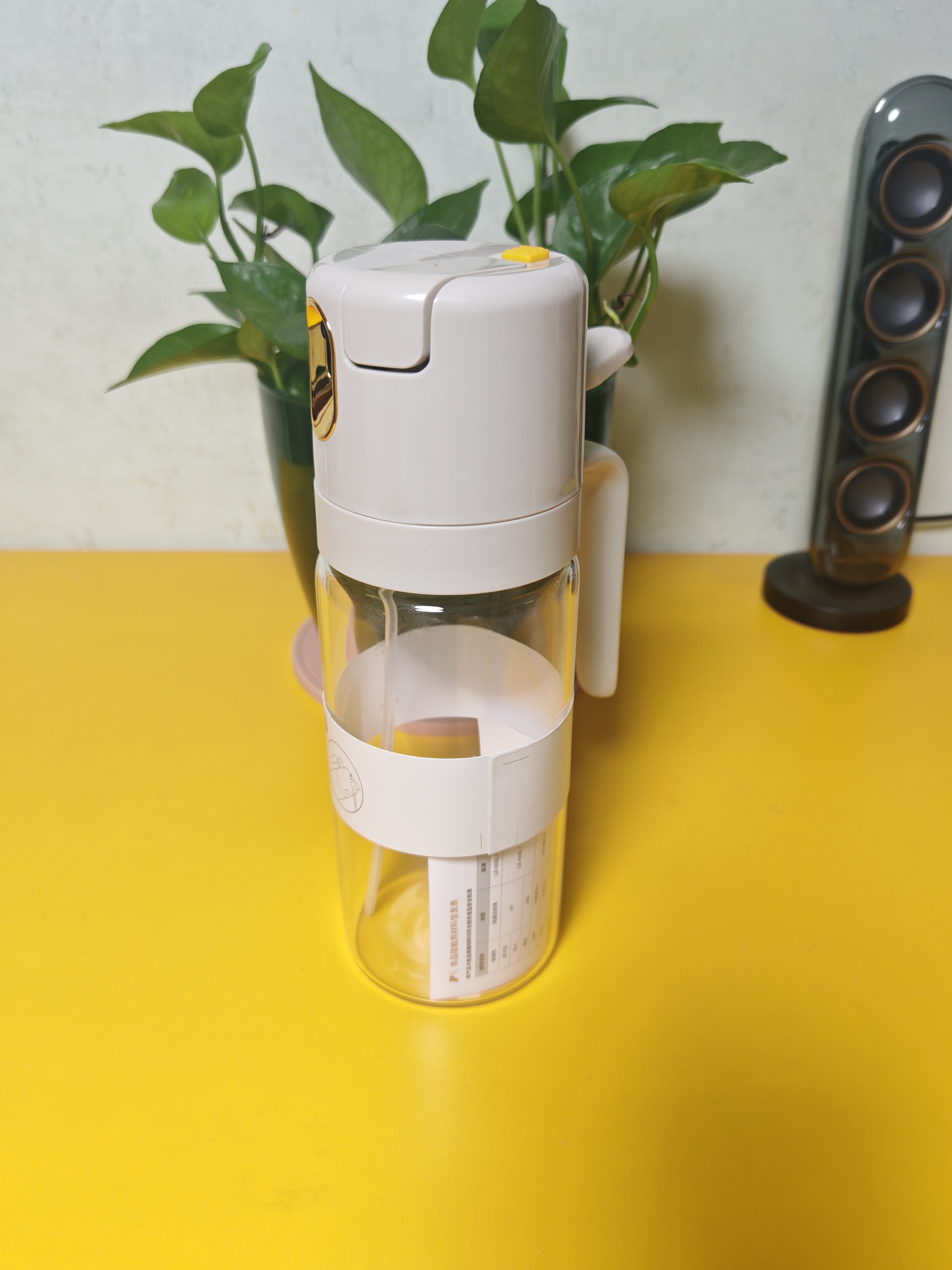 小熊（Bear）喷倒一体油壶 喷油壶调料瓶高硼硅玻璃厨房酱油瓶550ml CX-W0086 实拍图