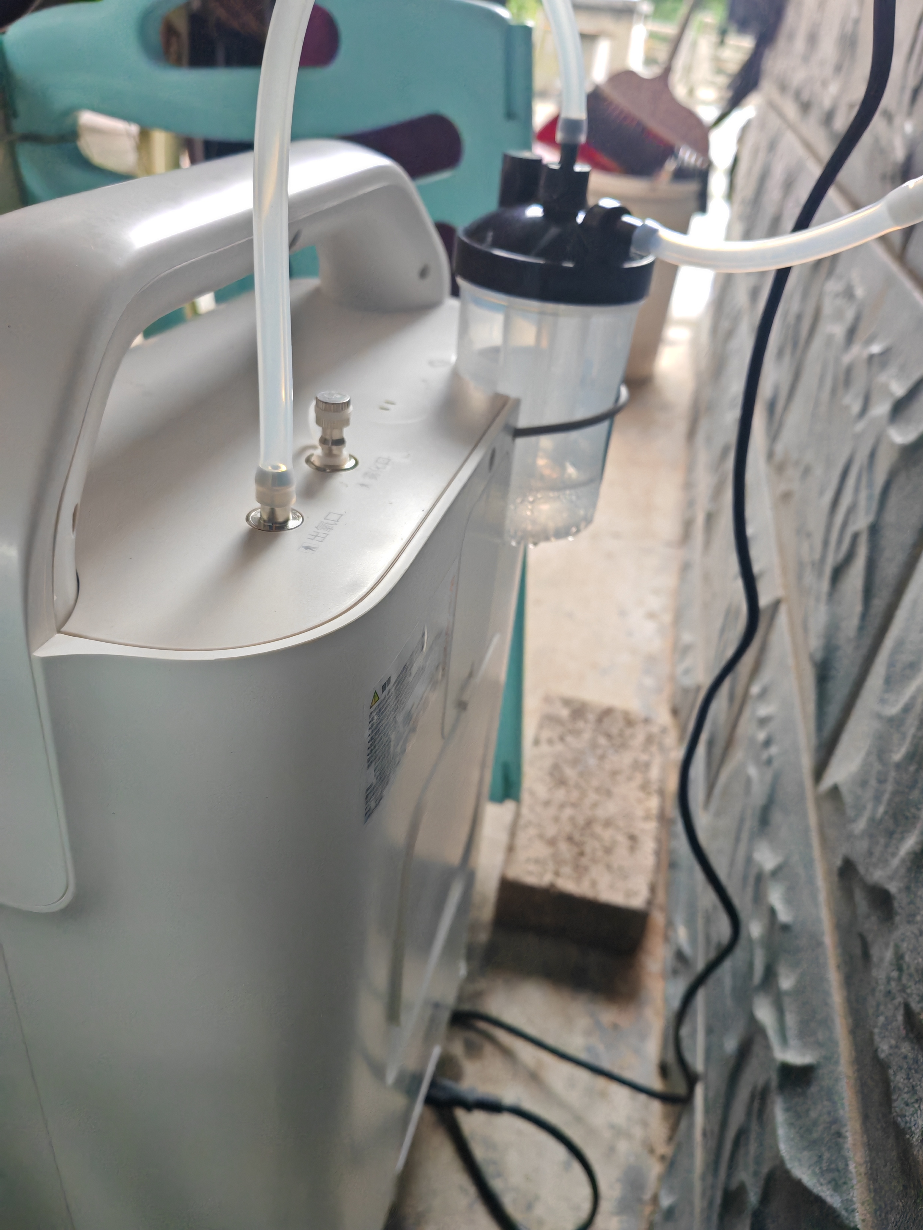海尔（Haier）制氧机家用吸氧机老人医用级5升6L氧气机直流变频省电静音605W 实拍图