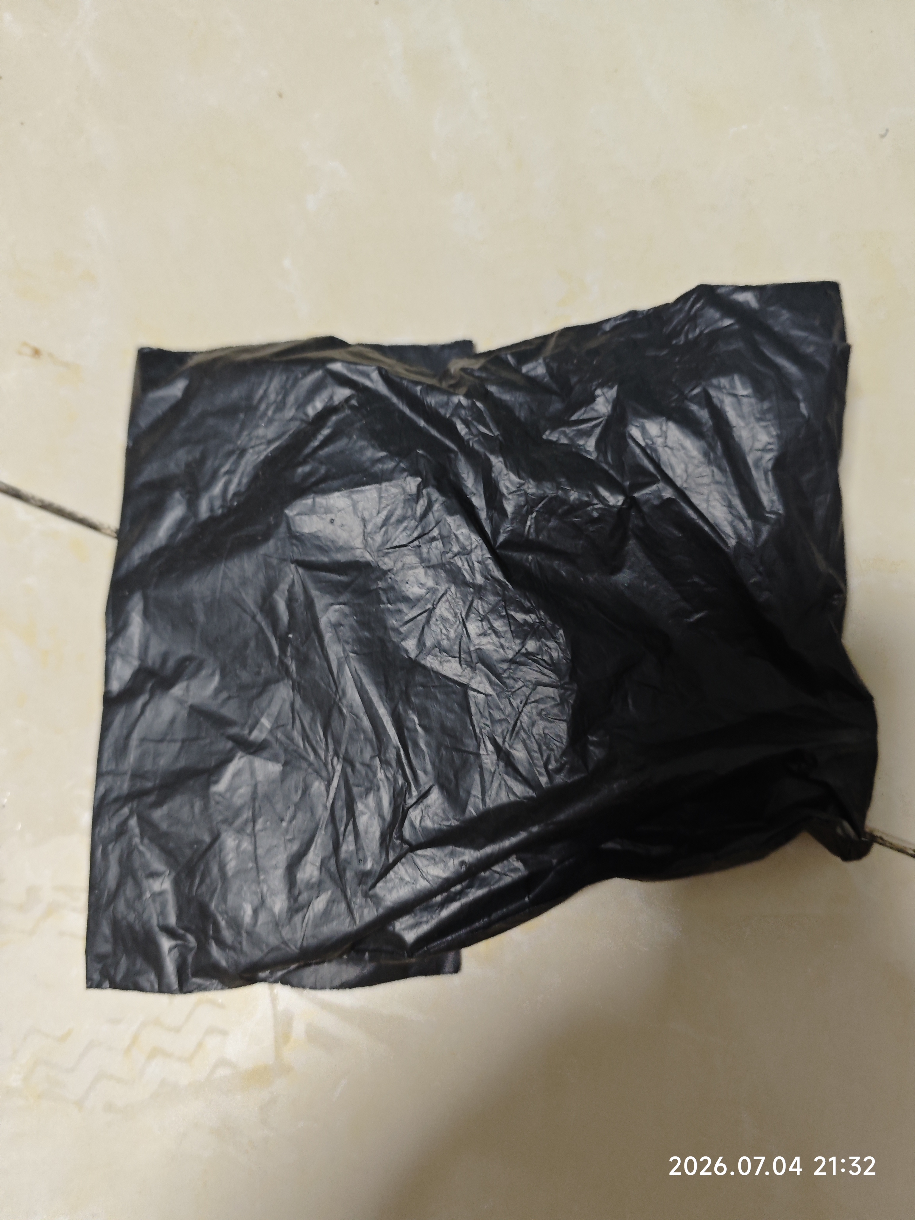 【户外必备】口哨登山户外求生哨运动体育老师篮球足球训练教练 普通款银色 1个装 实拍图