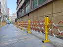漫德莱伸缩围栏围挡玻璃钢折叠防护栏可移动伸缩栅栏道路施工隔离护栏警示校园安全防护栏红白1.2*2.5米管式 实拍图