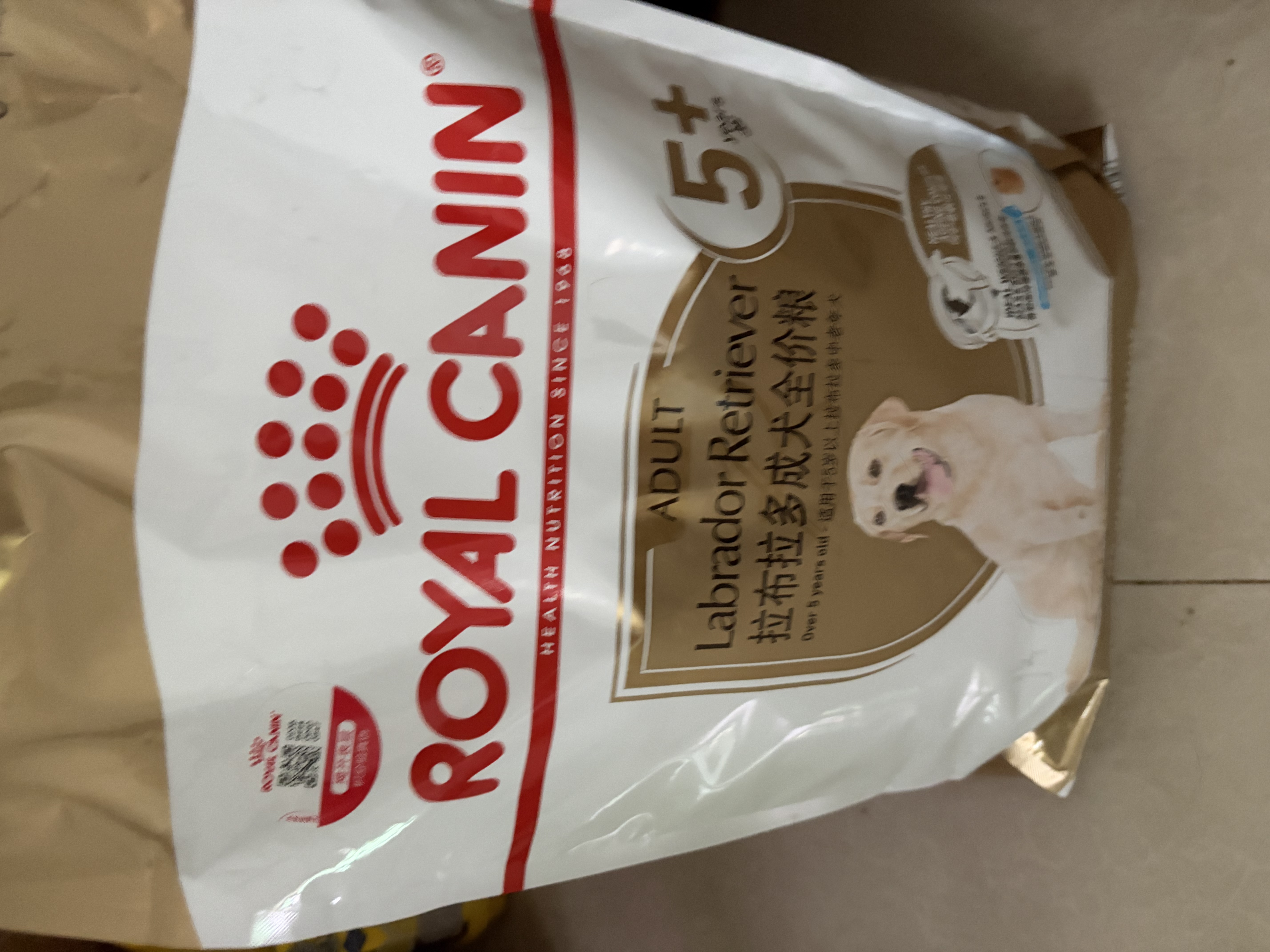 皇家狗粮 拉布拉多老年犬狗粮 宠物大型犬 SLR30 全价犬粮≥5岁 3KG 实拍图