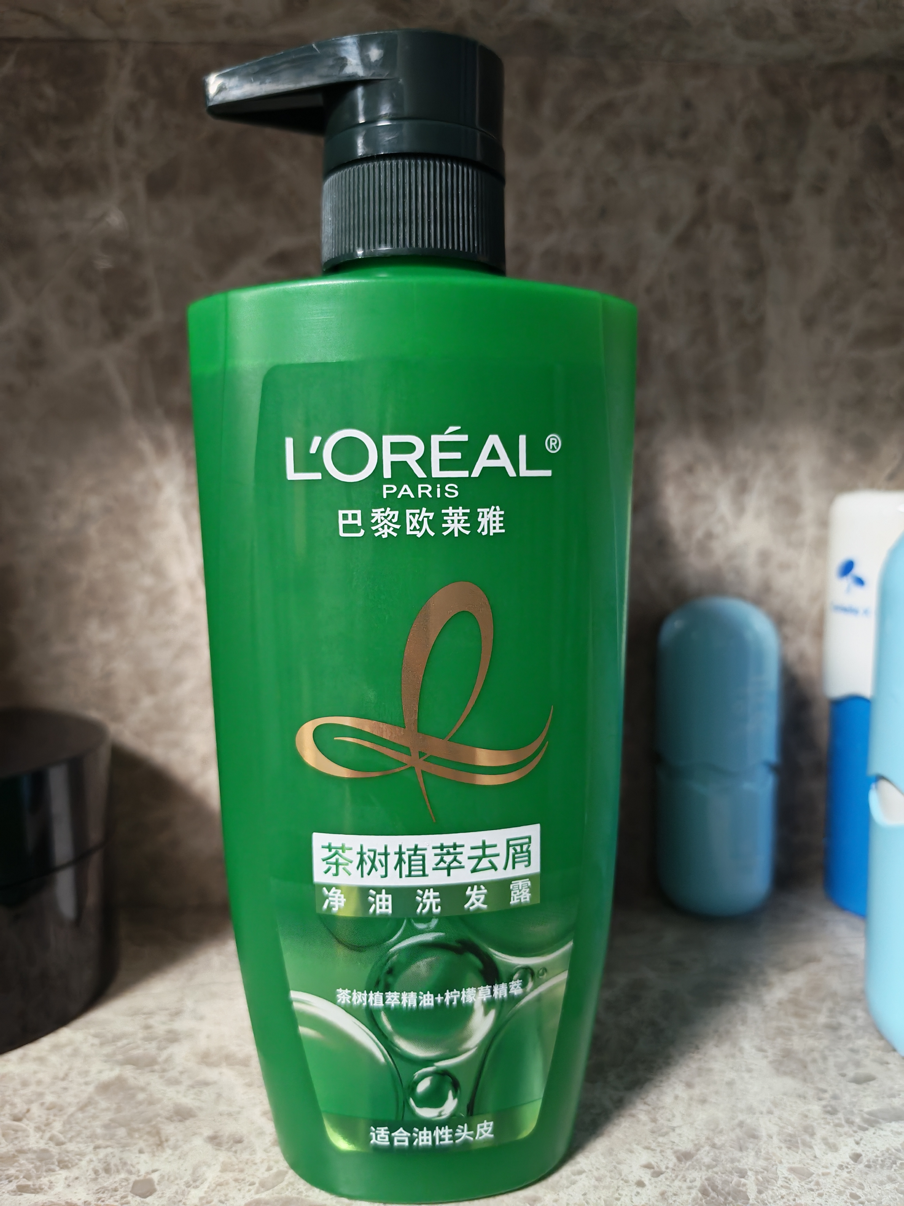 欧莱雅茶树洗发水 植萃去屑清爽控油去油男士女士洗发露500ml 实拍图