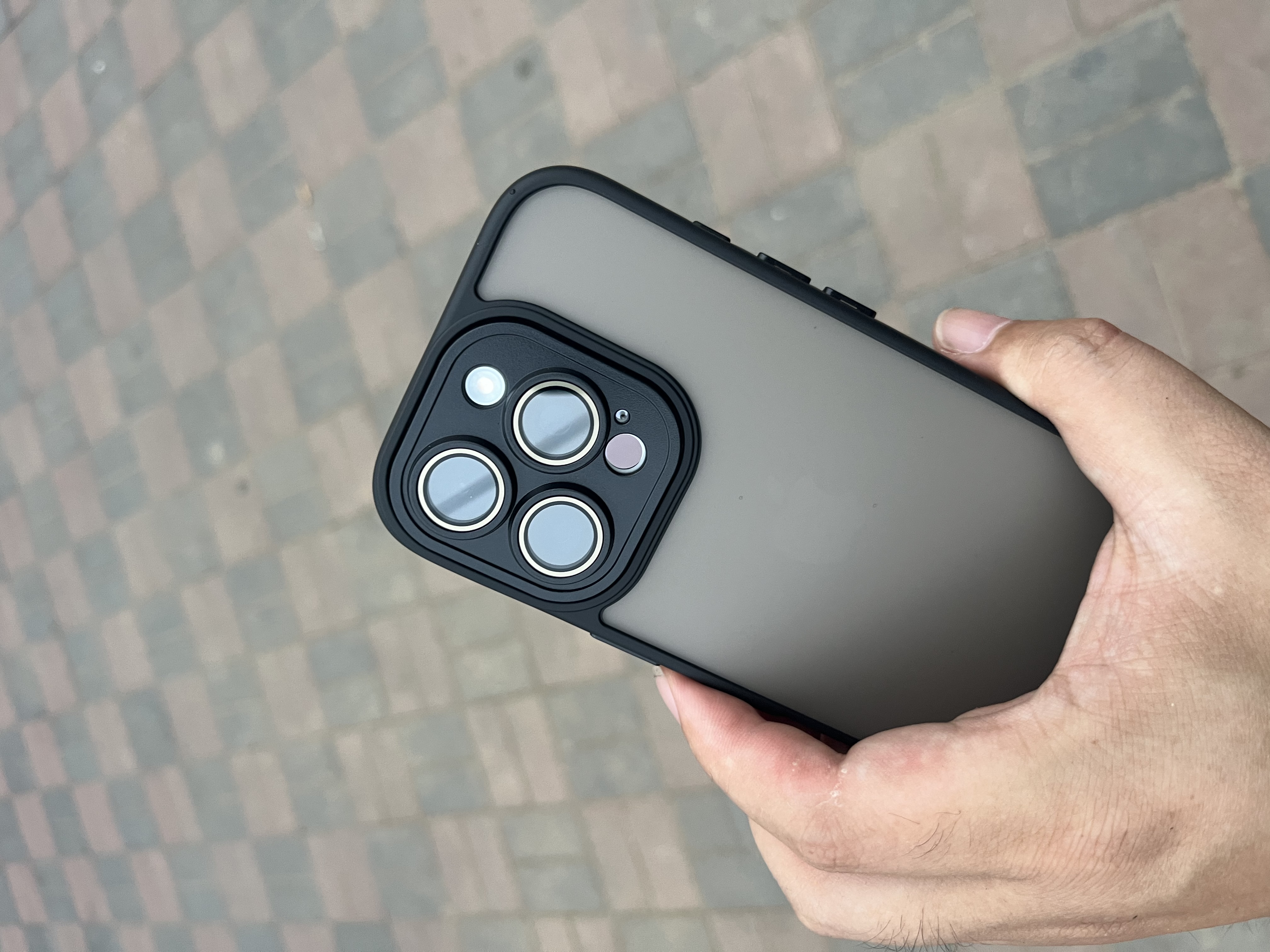 Apple/苹果【需签收激活】iPhone 16 Pro 128GB 白色钛金属 支持移动联通电信5G 双卡双待手机 国补 实拍图