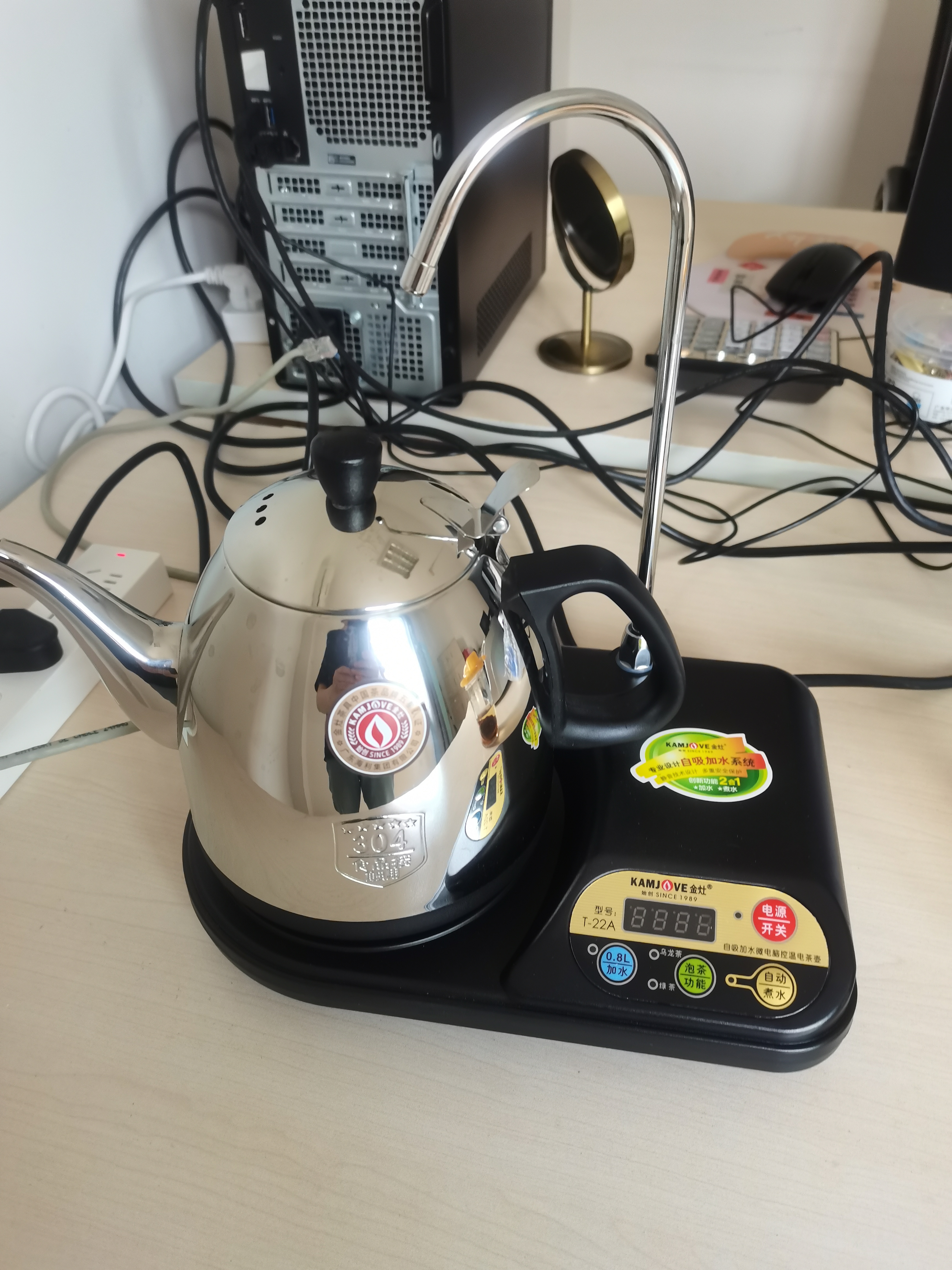 金灶（KAMJOVE） 自动上水电热水壶加抽水器茶具电茶壶 自动加水热水壶 烧水壶茶具 T-22A 1L 黑色 实拍图