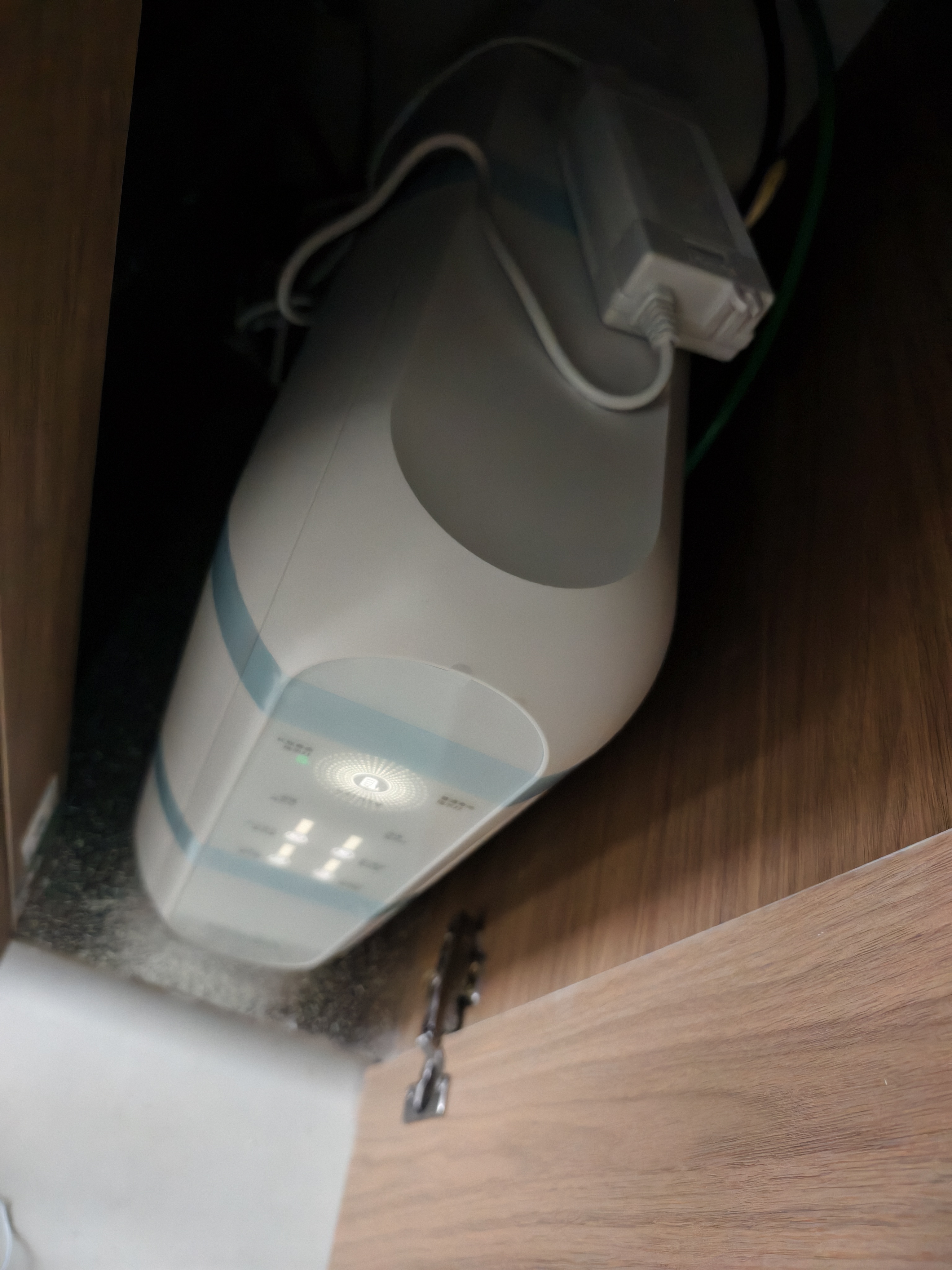 霍尼韦尔（Honeywell）鲜纯水·鲜矿物质水 双出水 净矿一体净水器 0阻垢剂 厨下家用直饮净饮水机 厨房过滤器 S8 Ultra 实拍图