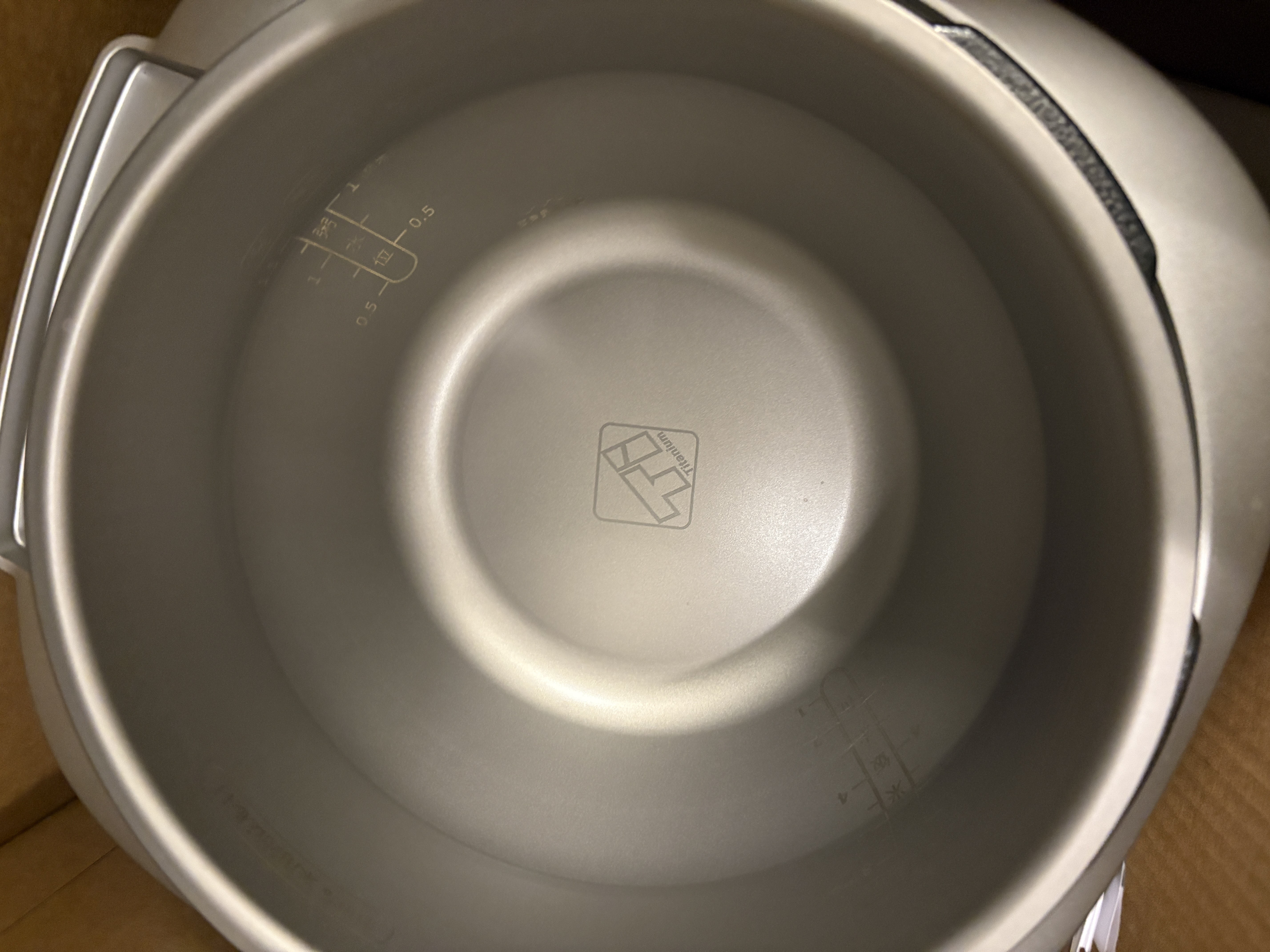 康巴赫纯钛电压力锅高压锅电炖锅家用电饭煲智能料理锅多功能锅电饭锅免排气母婴抑菌级4-5L0氟涂层新款 钛金色 4L 认准官方正品-纯钛料理压力锅 实拍图