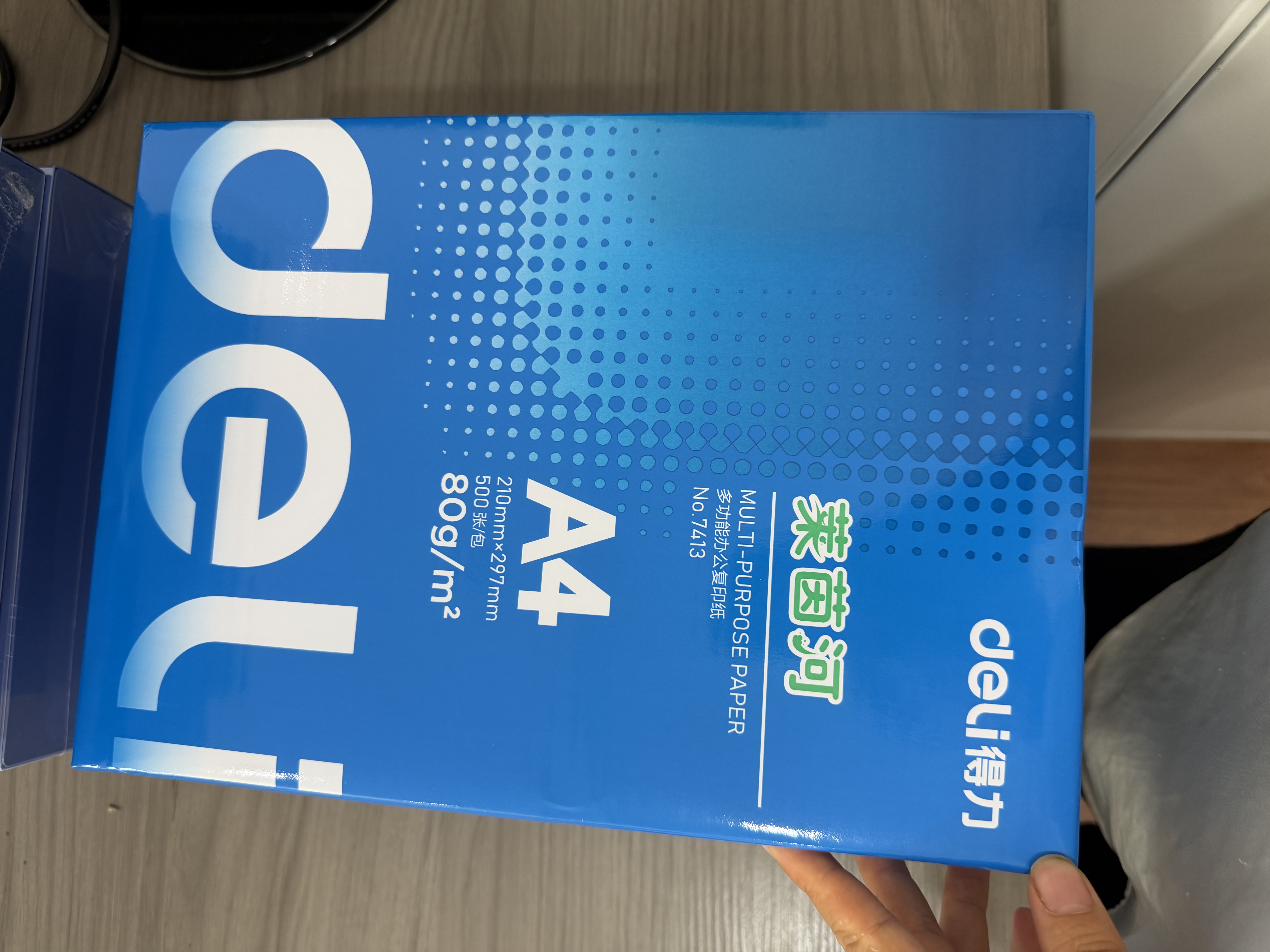 得力（deli）莱茵河A4打印纸 80g500张*5包一箱 口碑优选复印纸 双面加厚草稿纸 整箱2500张 7419【采购优选】 实拍图