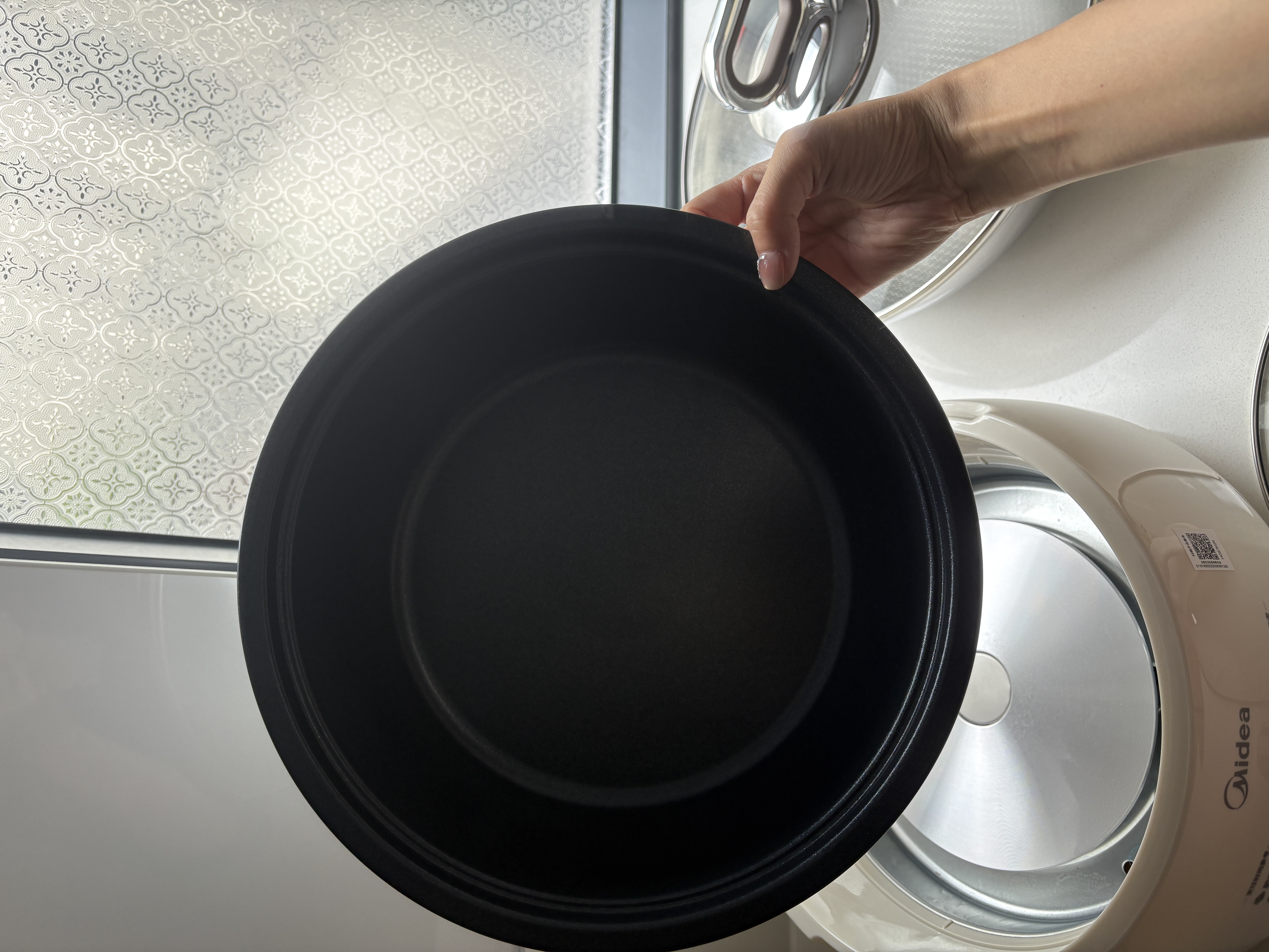 美的（Midea）电火锅电煮锅分体式可拆洗家用多功能锅4.5L大容量火锅专用锅不粘锅MC-HGE3026 实拍图