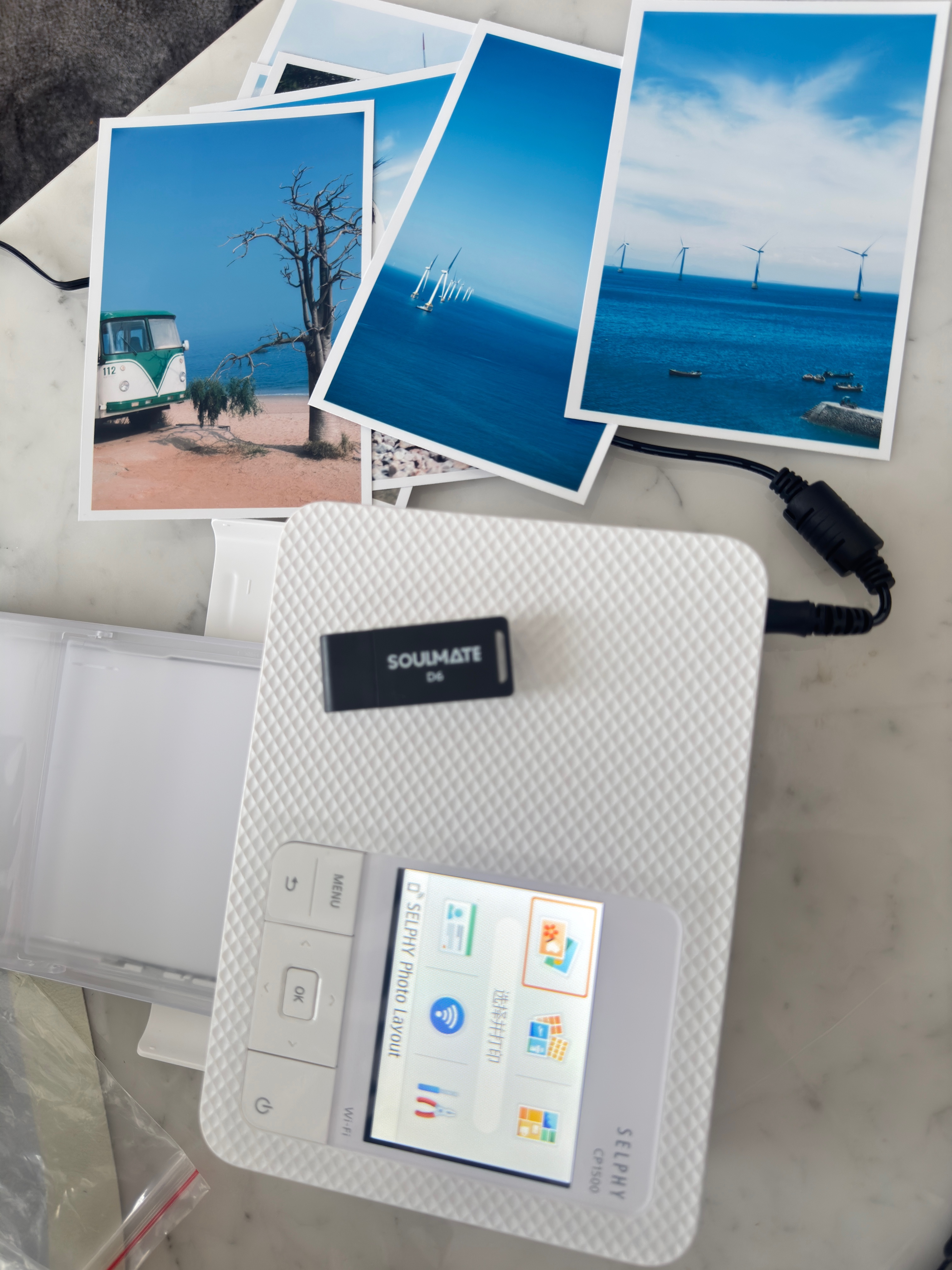 佳能（Canon）cp1500手机无线照片打印机学生家用热升华小巧便携式彩色相片打印机 洗照片过塑定制 能连手机蓝牙 CP1500珍珠白【自动覆膜】 套餐一【单人体验套装】 实拍图
