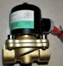 伊莱科（ELECALL）电磁阀 (6分)  AC220V 铜制 水阀油阀气阀 常闭型 2W-200-20 实拍图